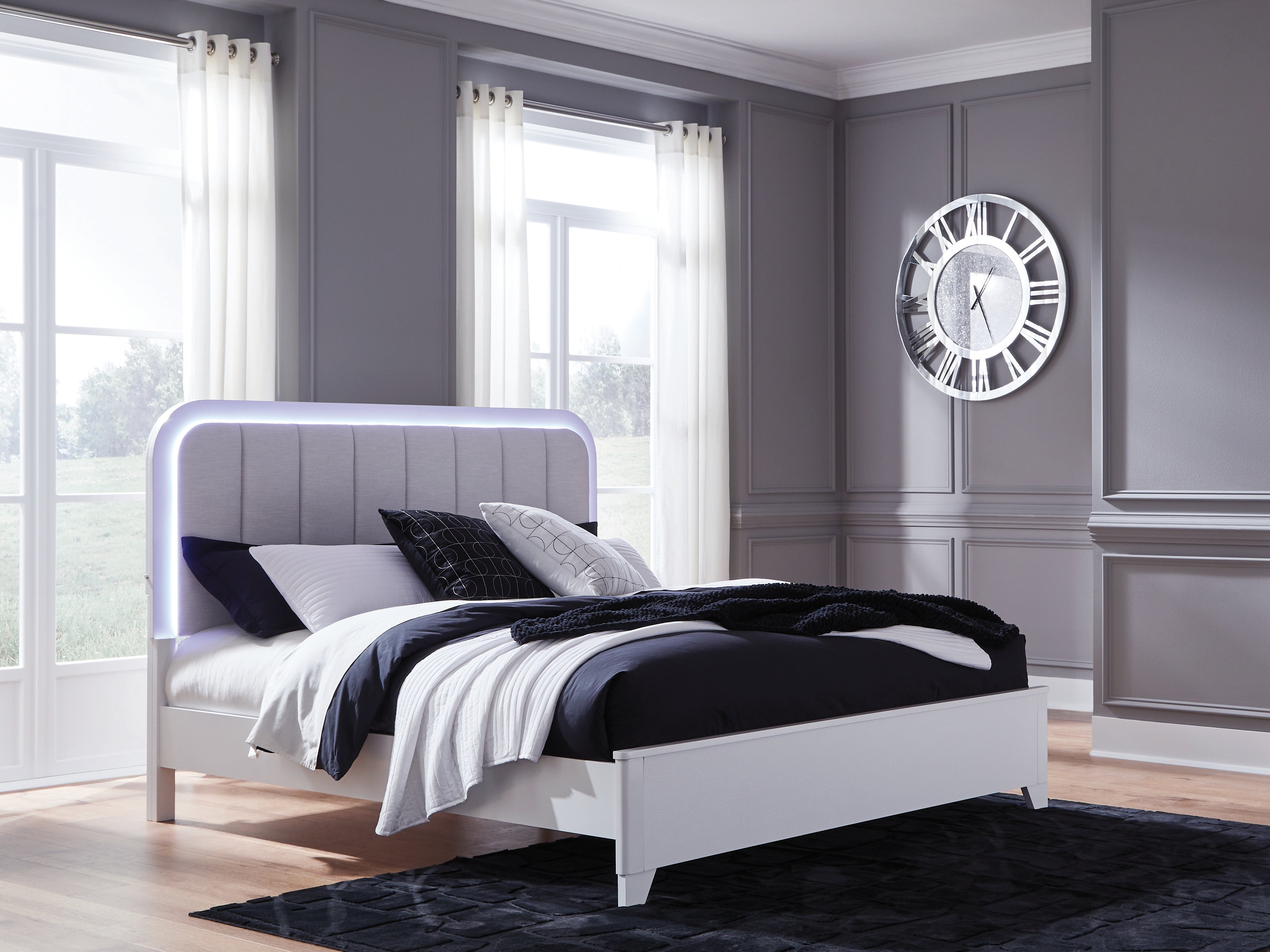 Jarlee King Panel Bedroom Set, White