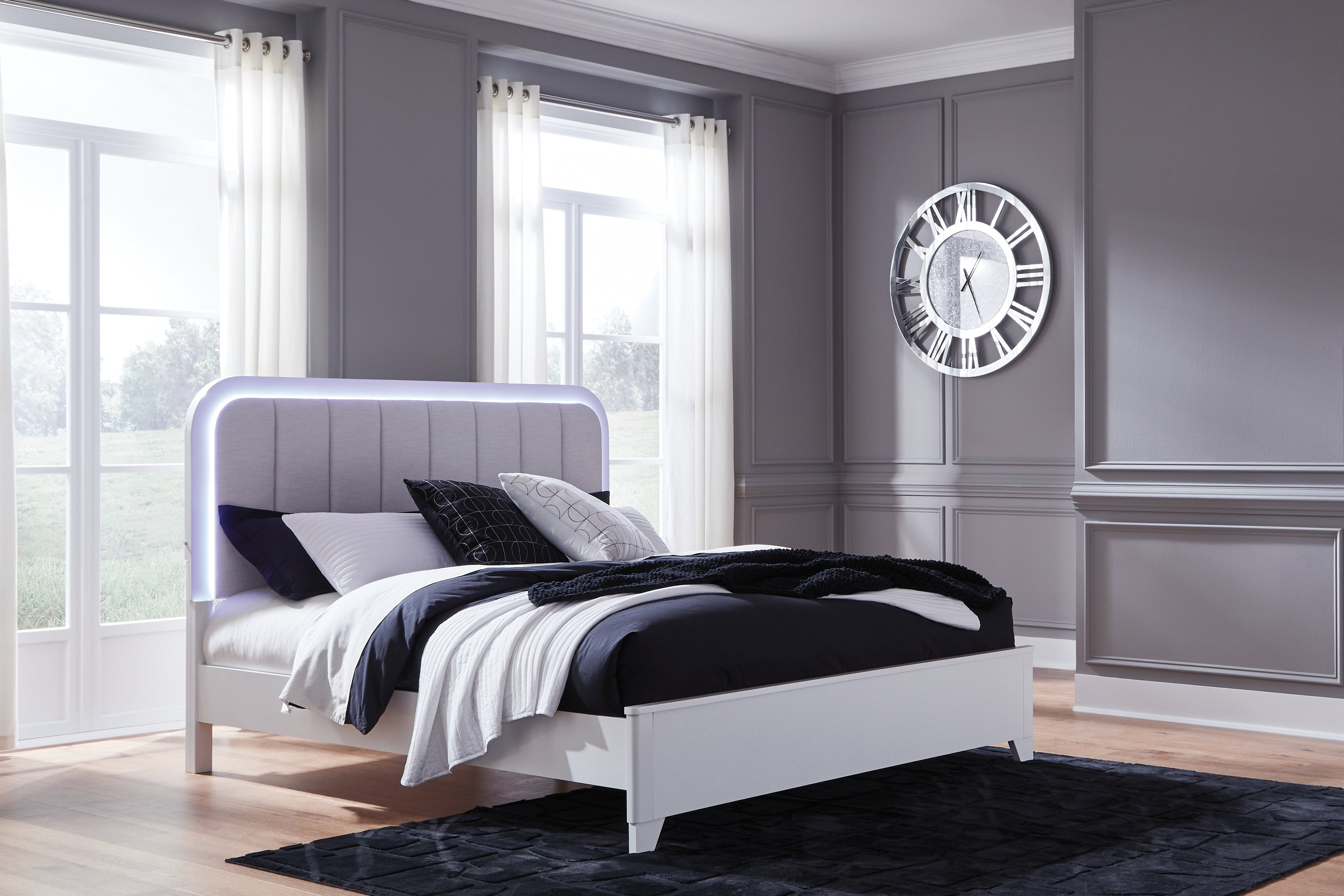 Jarlee King Panel Bedroom Set, White