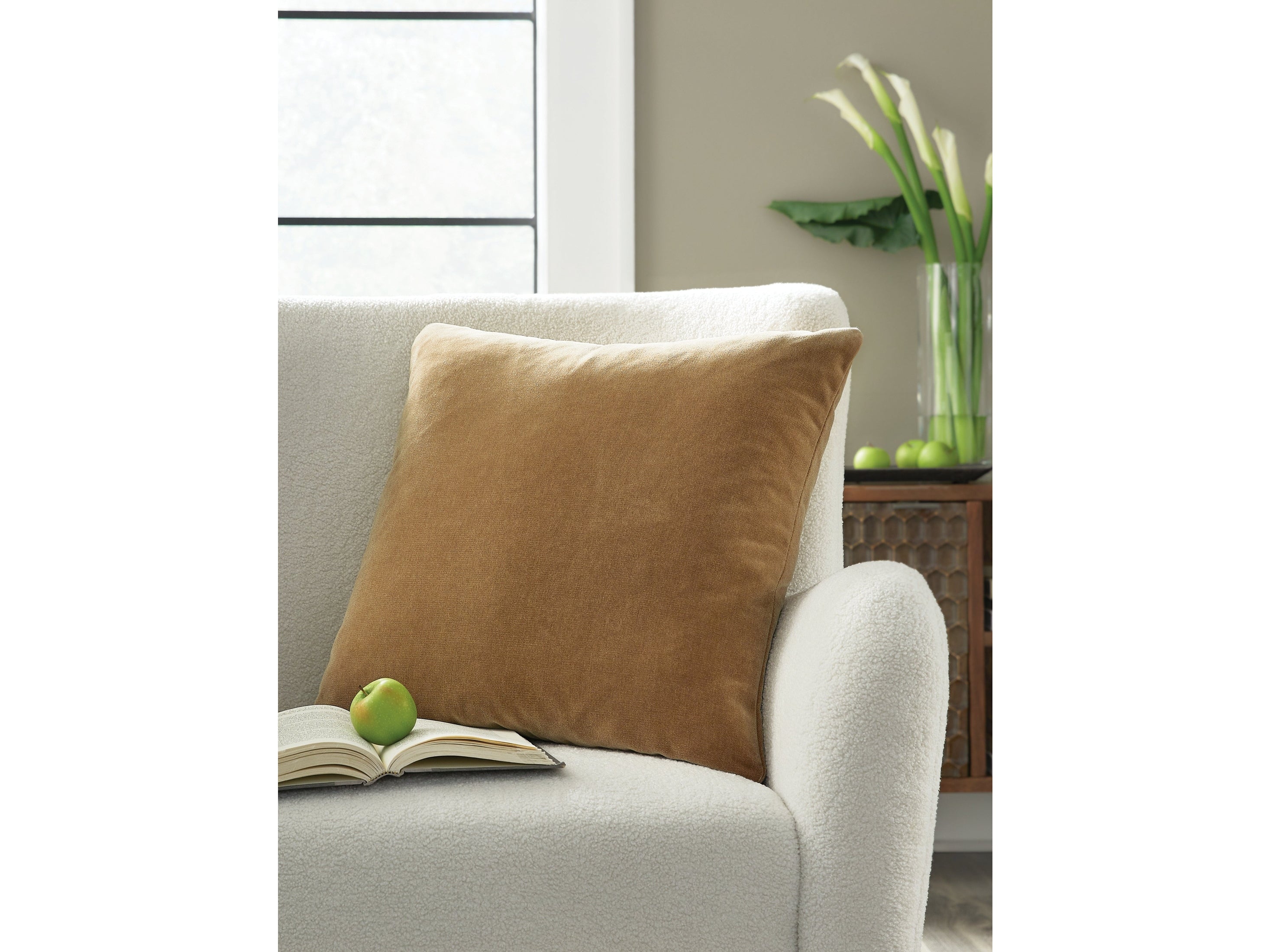 Jaxkins Camel Pillow (Set of 4)