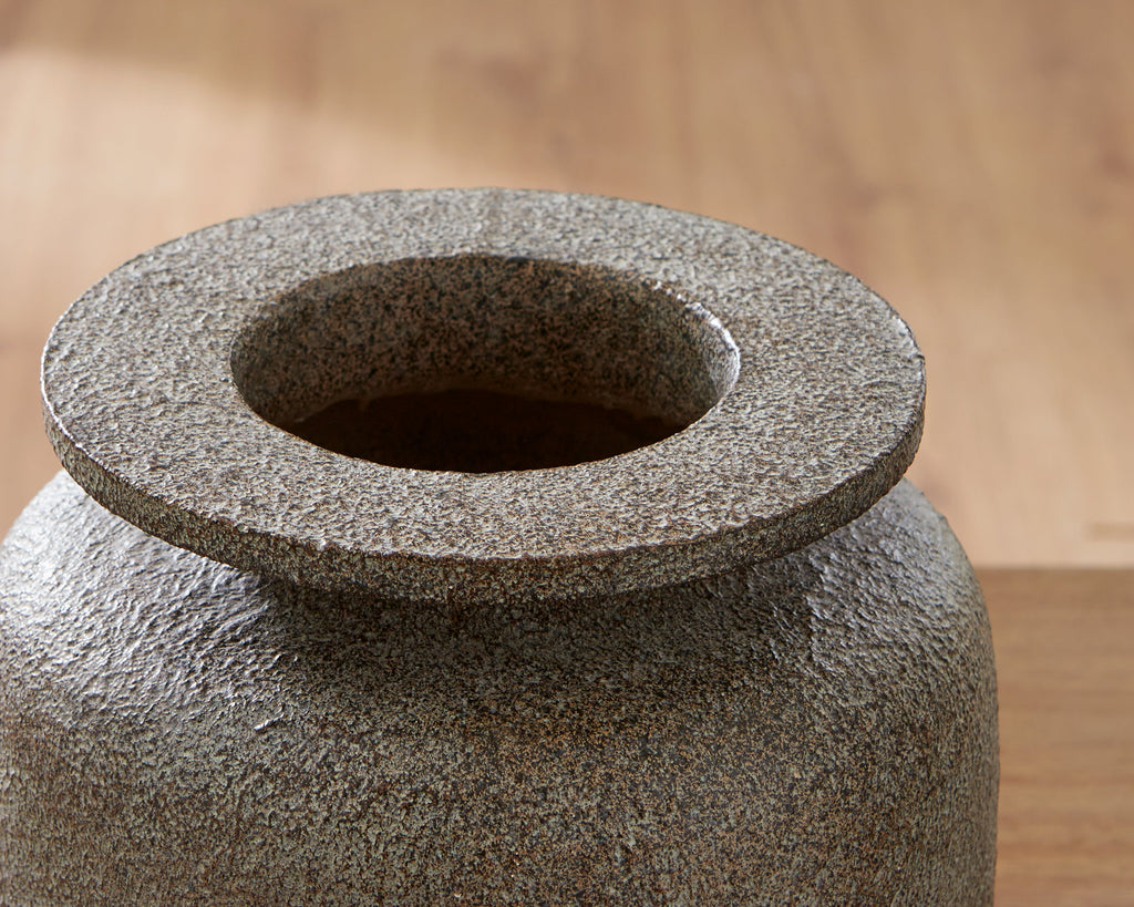 Jedwick Gray/Brown Vase