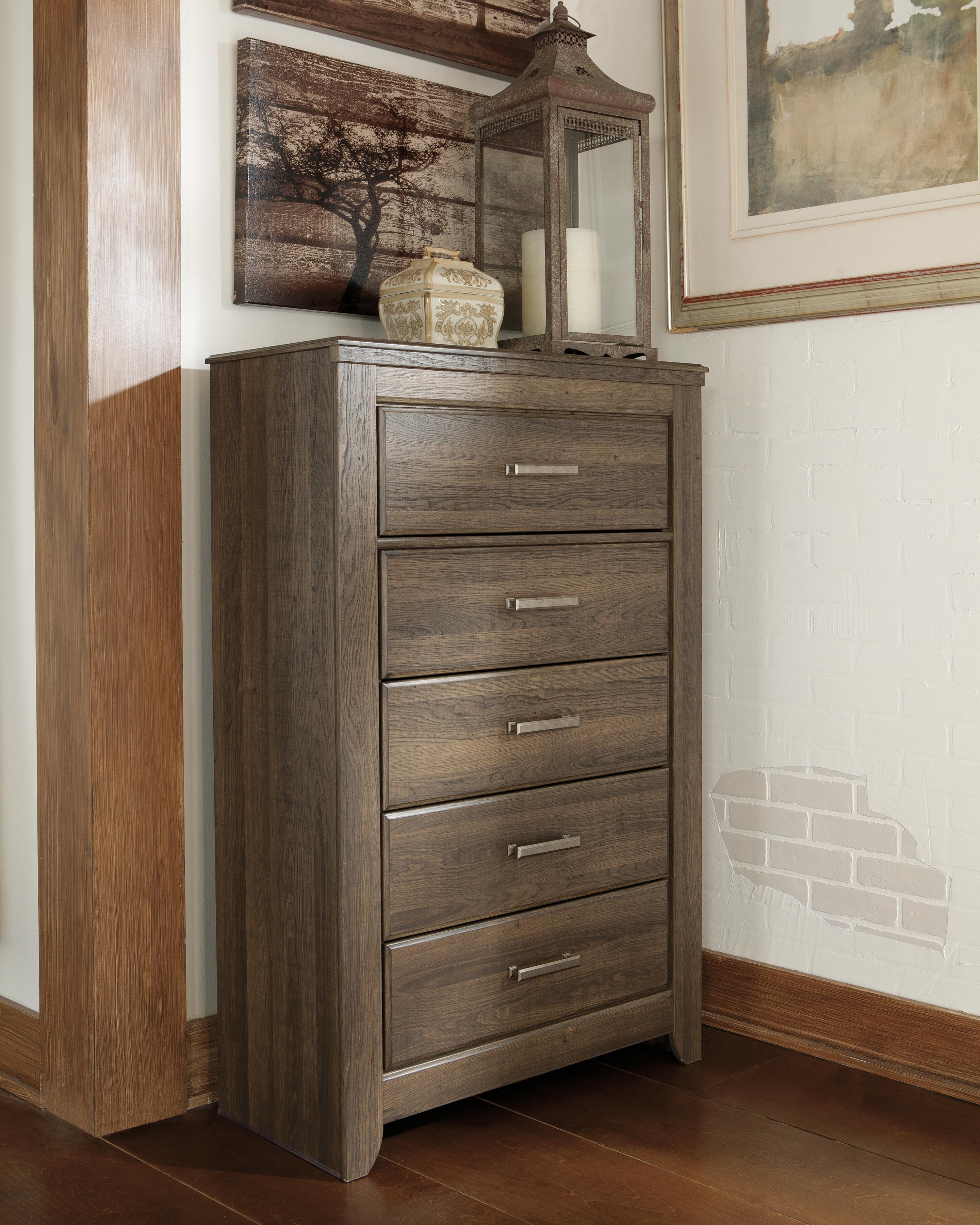 Juararo Dark Brown Dresser, Chest and Nightstand