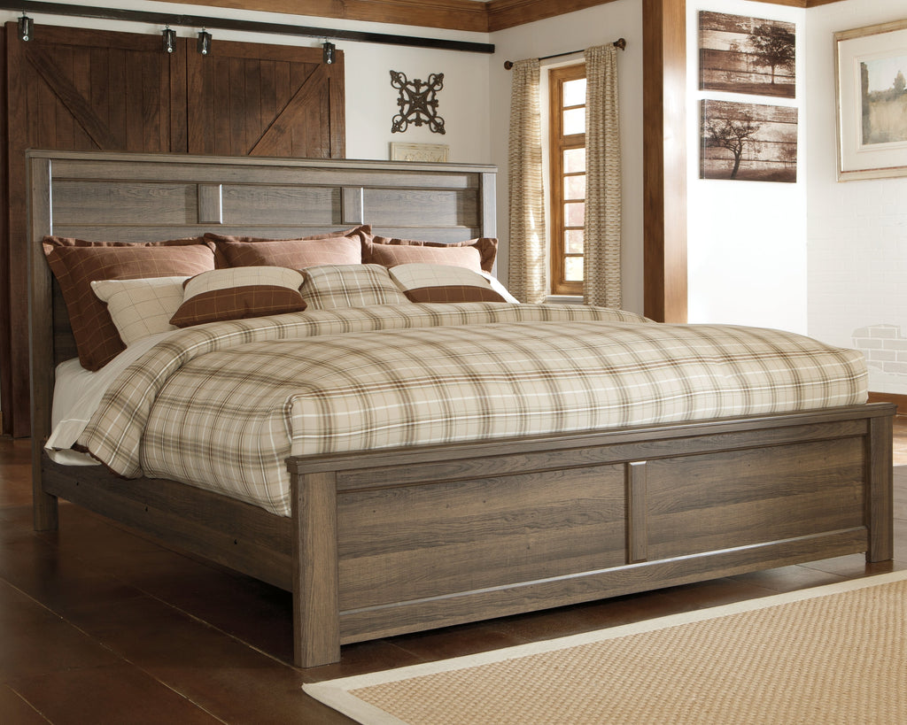 Juararo Dark Brown King Panel Bedroom Set with 2 Nightstands