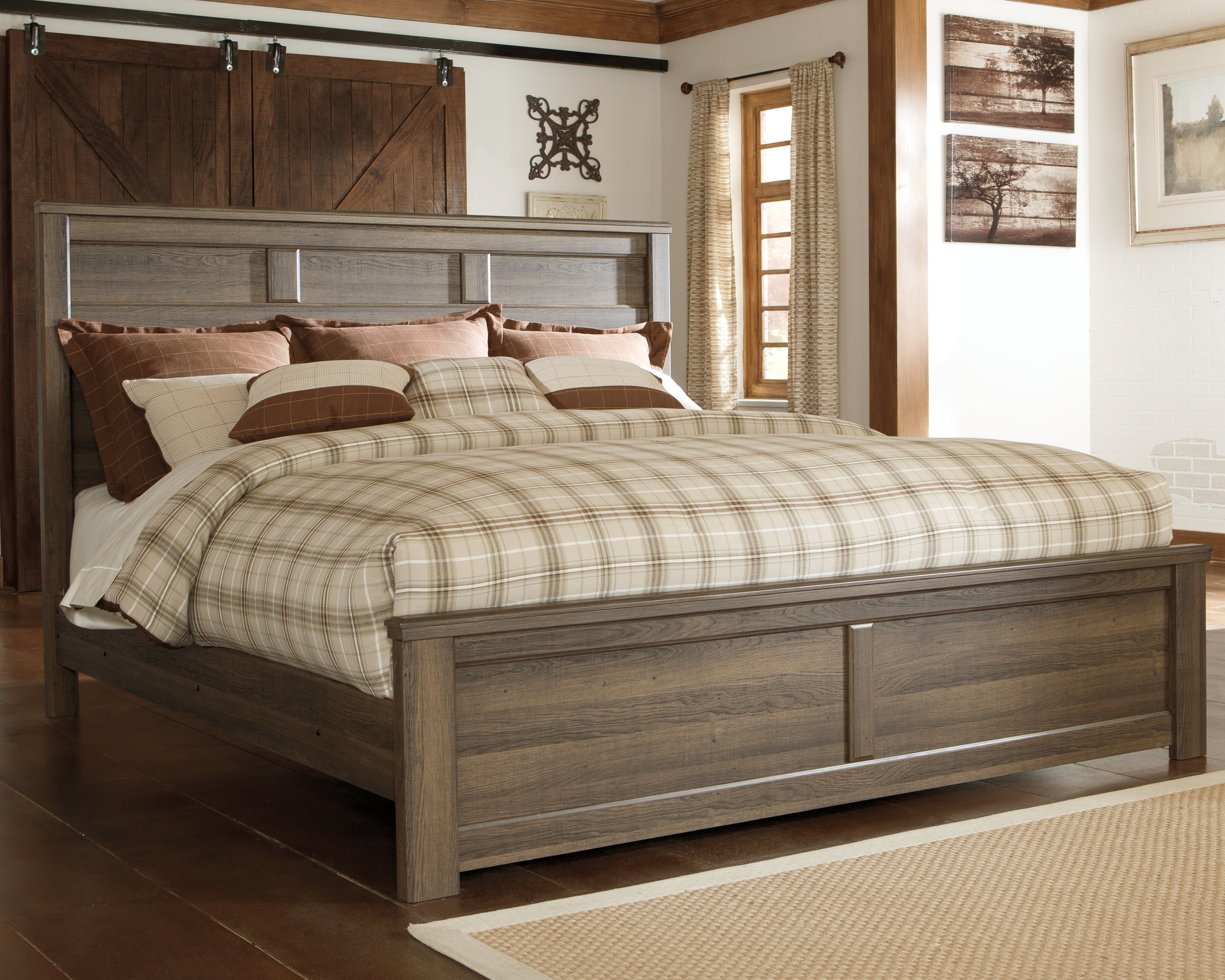 Juararo Dark Brown King Panel Bedroom Set with 2 Nightstands