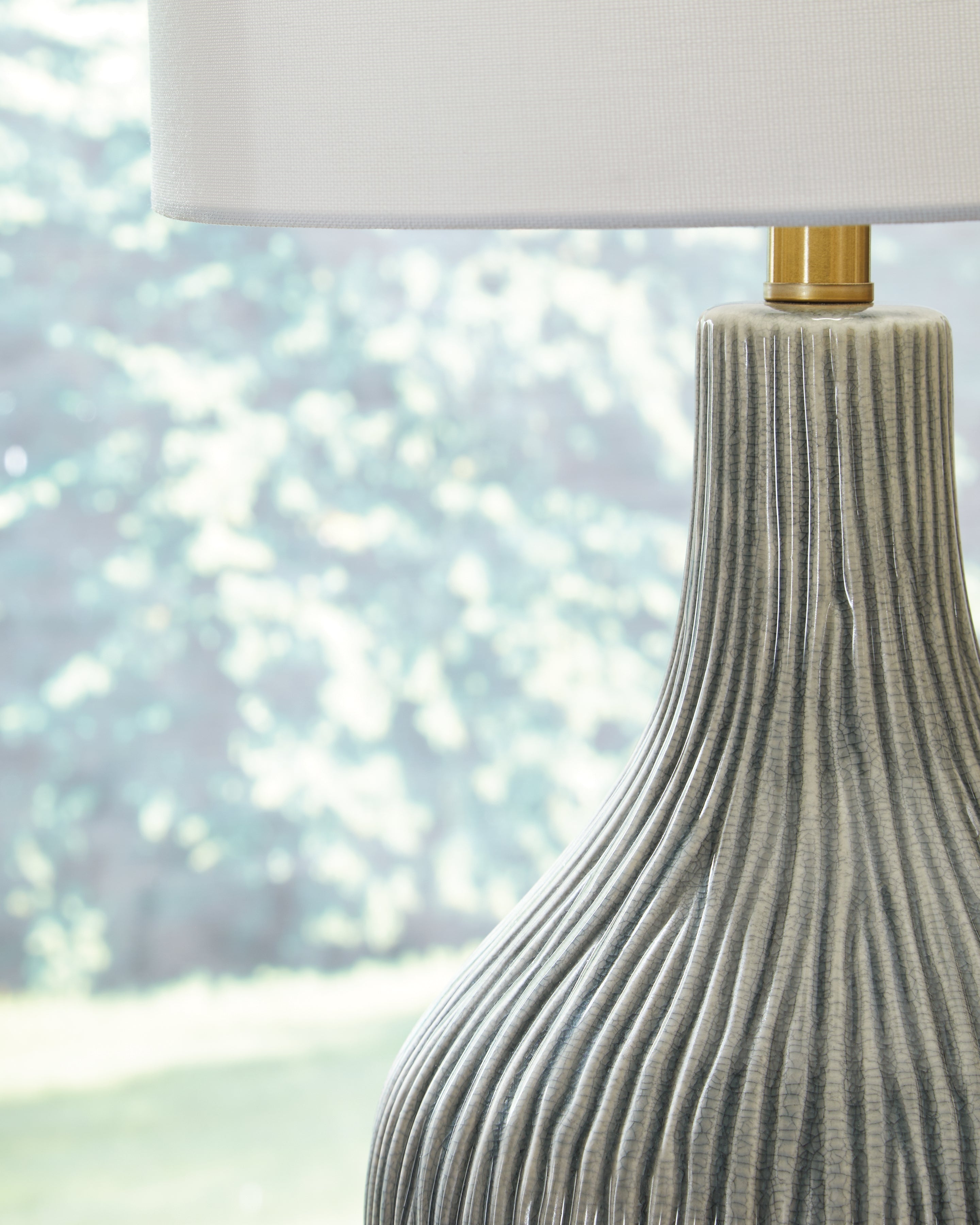 Judlen Gray/Gold Ceramic Table Lamp (1/CN)