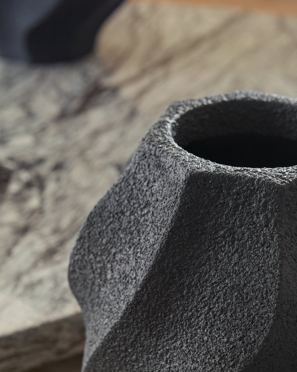 Judworth Black Vase (12''H)