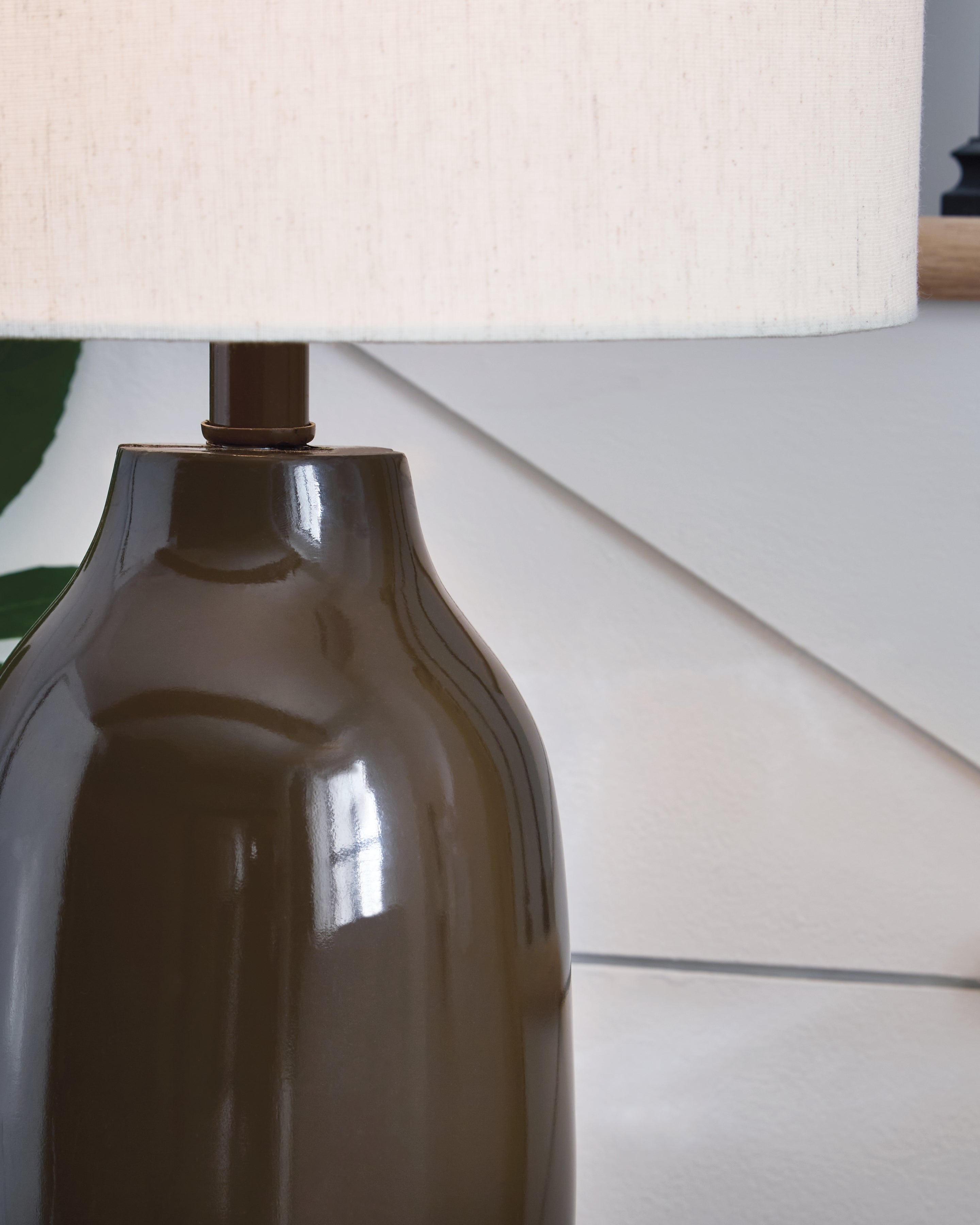 Jyler Brown Table Lamp