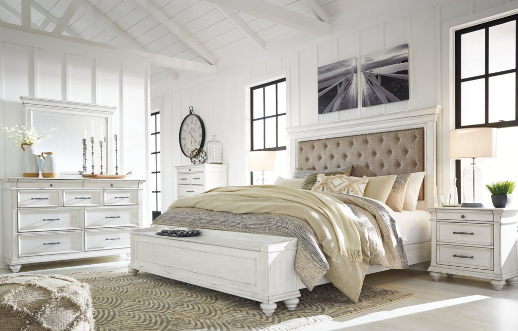 Kanwyn Whitewash King Upholstered Storage Bedroom Set