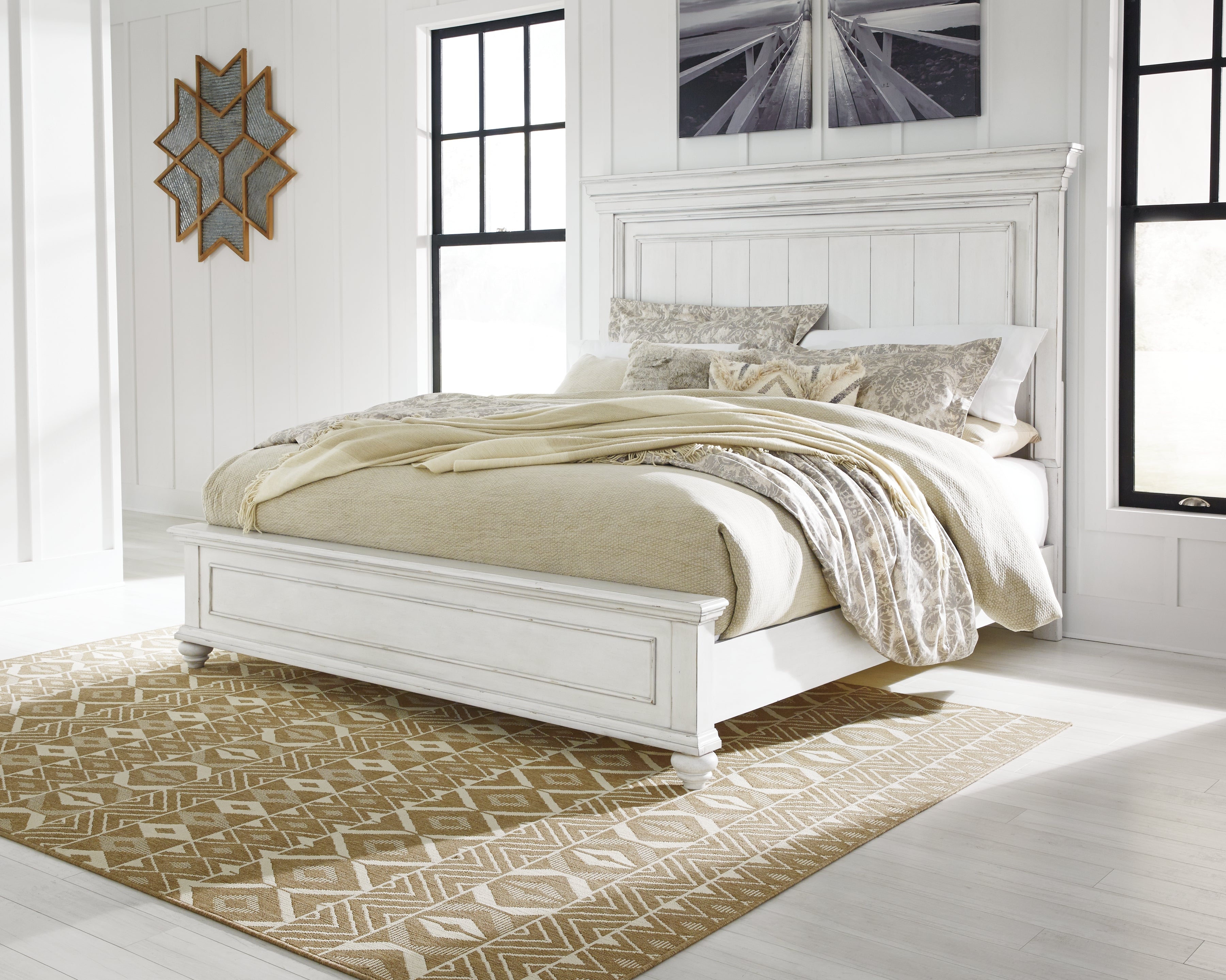 Kanwyn Whitewash Queen Panel Bedroom Set