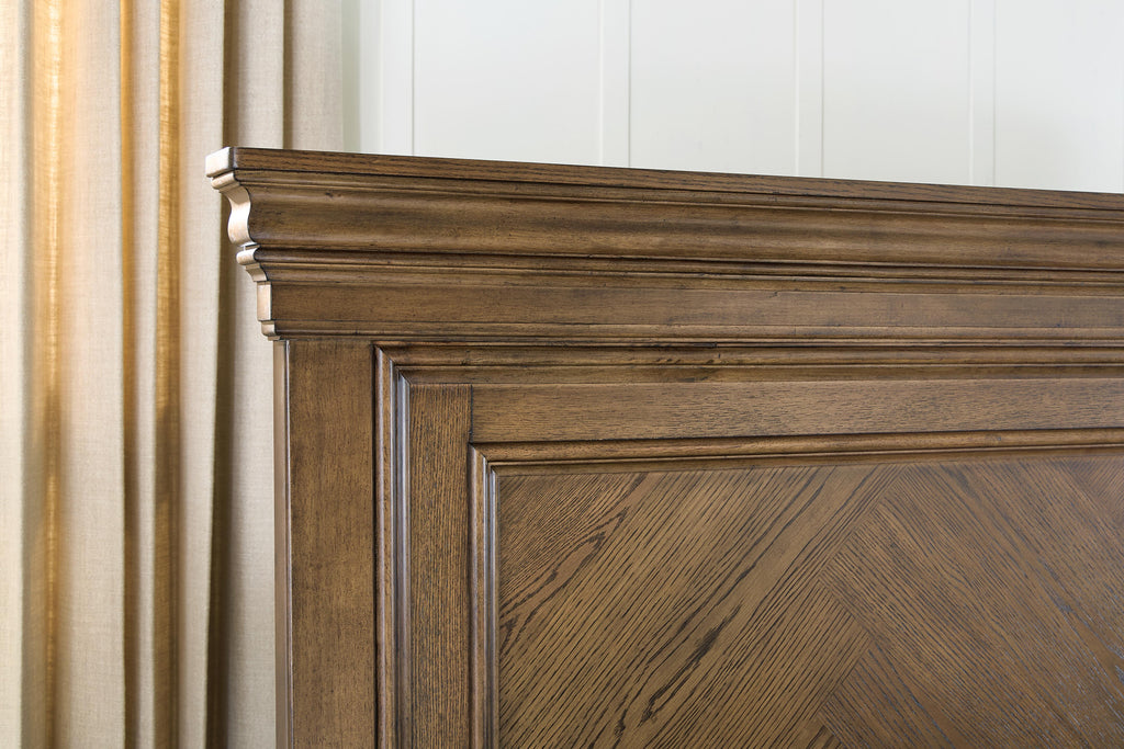 Karallin Medium Brown King Panel Bed