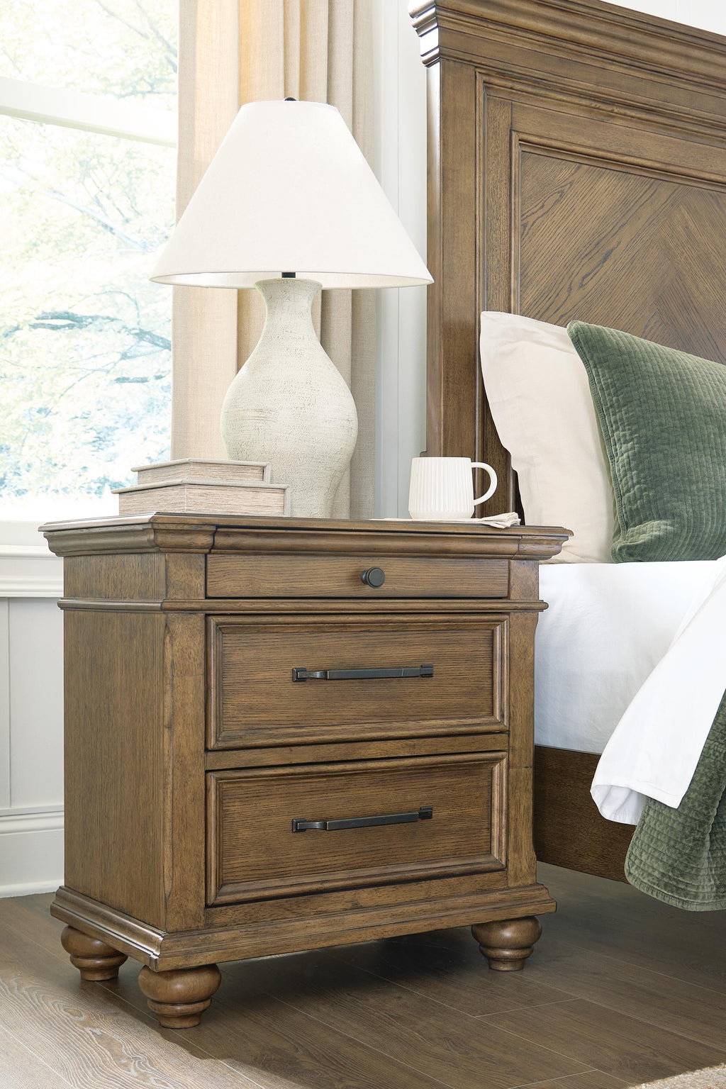 Karallin Medium Brown Nightstand