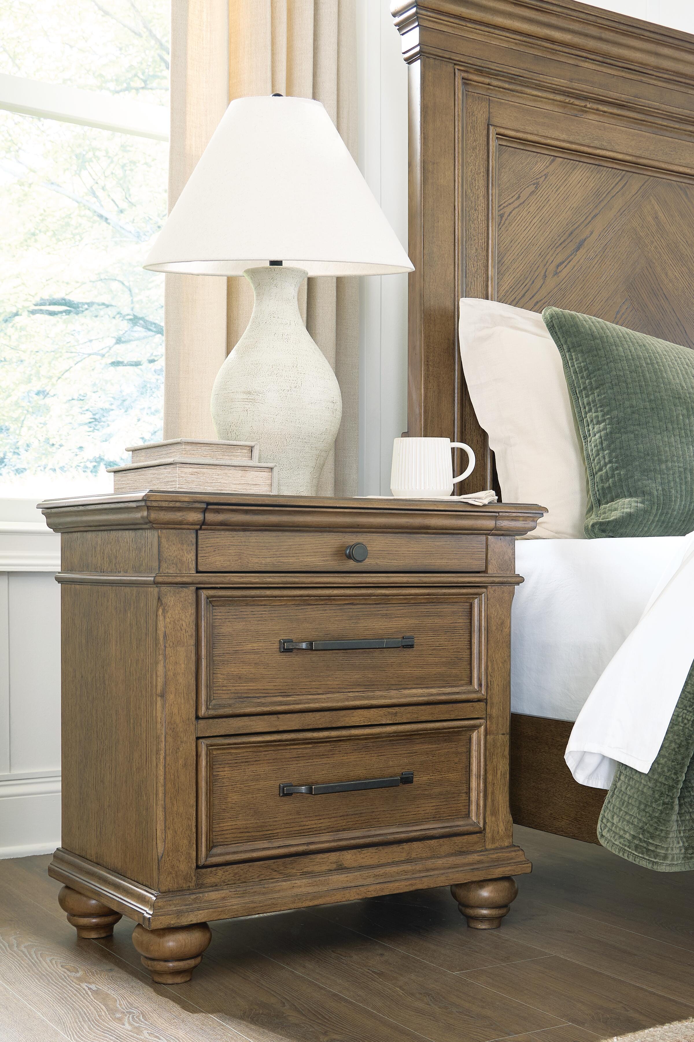 Karallin Medium Brown Nightstand