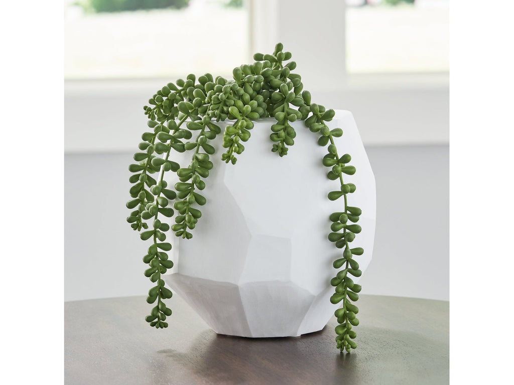 Karenton White Vase 7"