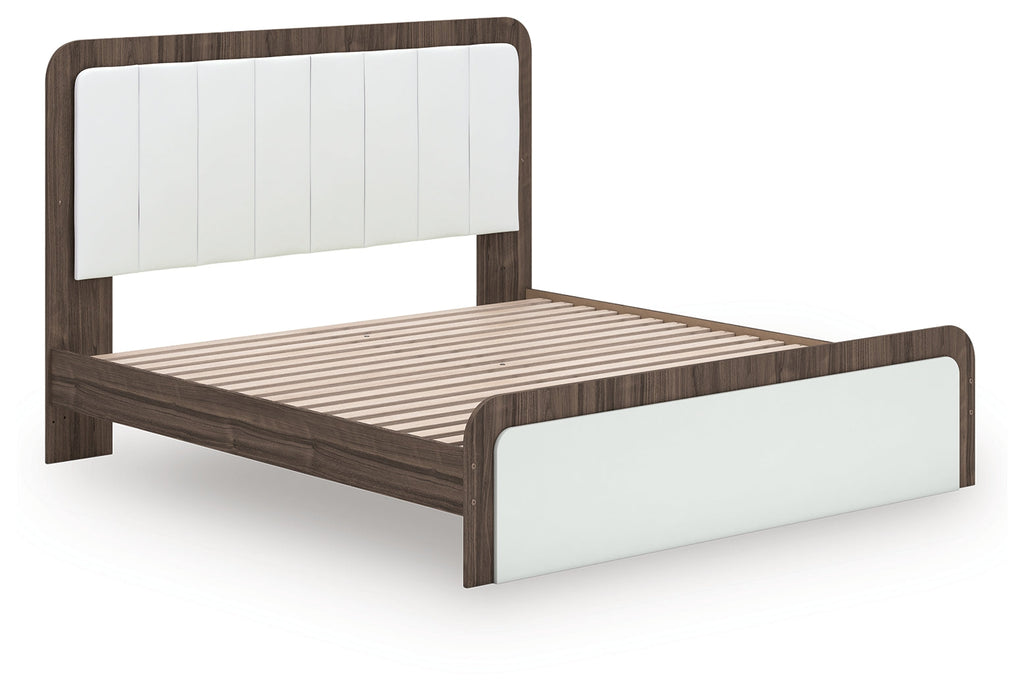 Kendanport /White King Platform Bed, Dresser, Mirror and Nightstand, Brown