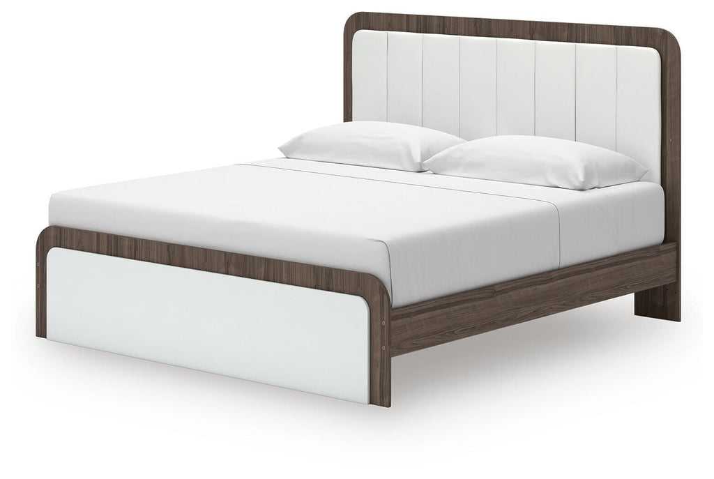 Kendanport Brown/White King Upholstered Bed, Dresser and Mirror