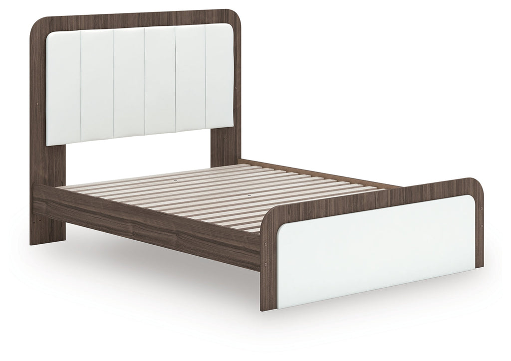 Kendanport /Brown Queen Upholstered Bed, Dresser, Mirror and Nightstand, White
