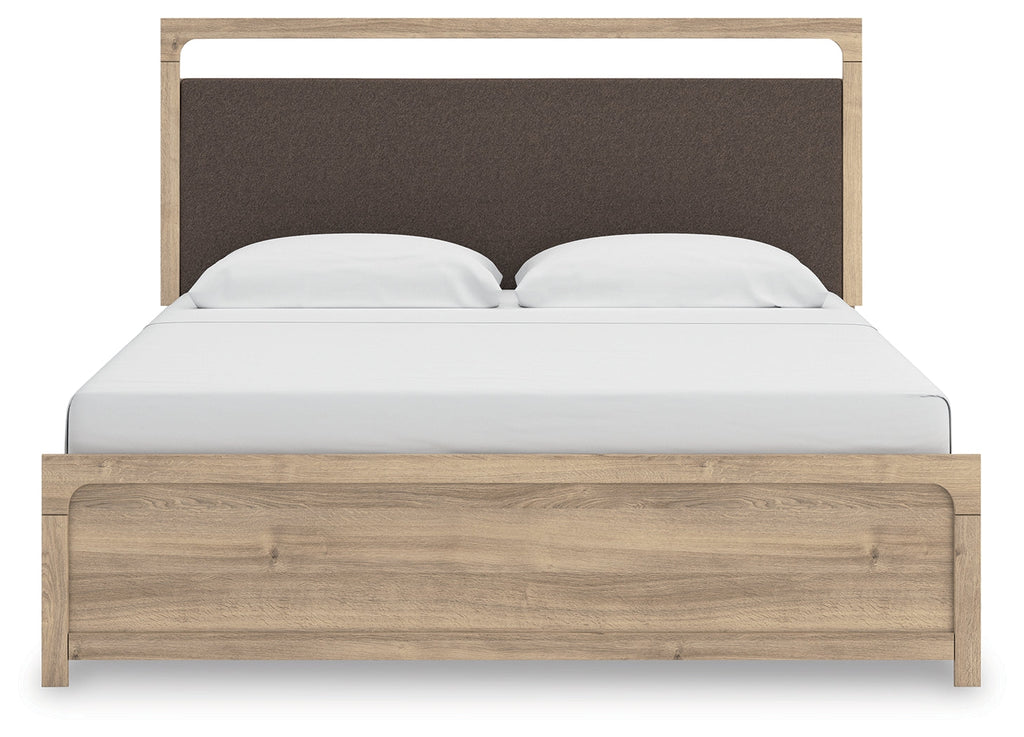 Kinlanni Tan King Upholstered Panel Bed