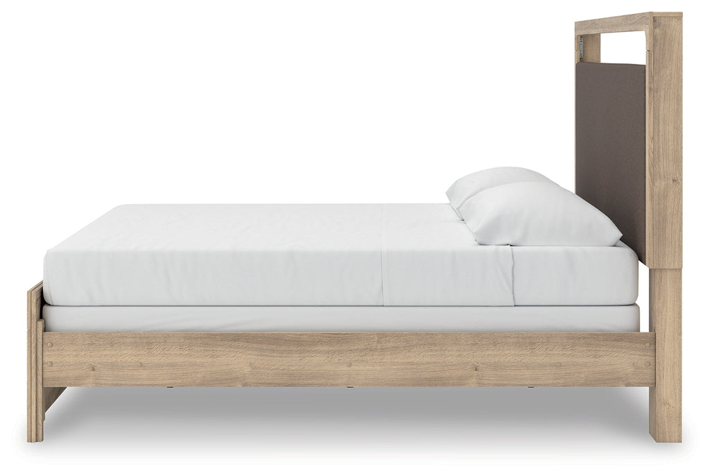 Kinlanni Tan King Upholstered Panel Bed