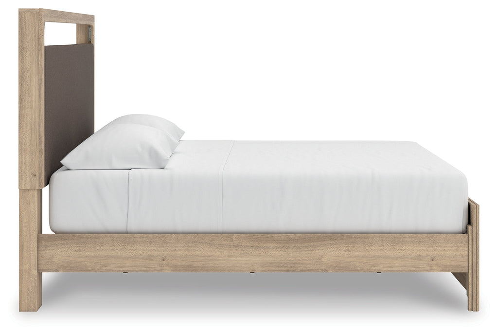 Kinlanni Tan King Upholstered Platform Bed