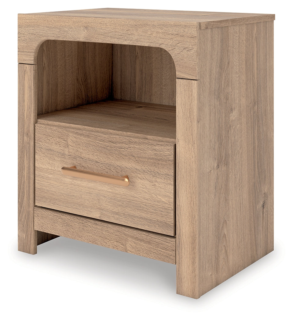 Kinlanni Queen Panel Bed, Dresser, Mirror and Nightstand, Tan