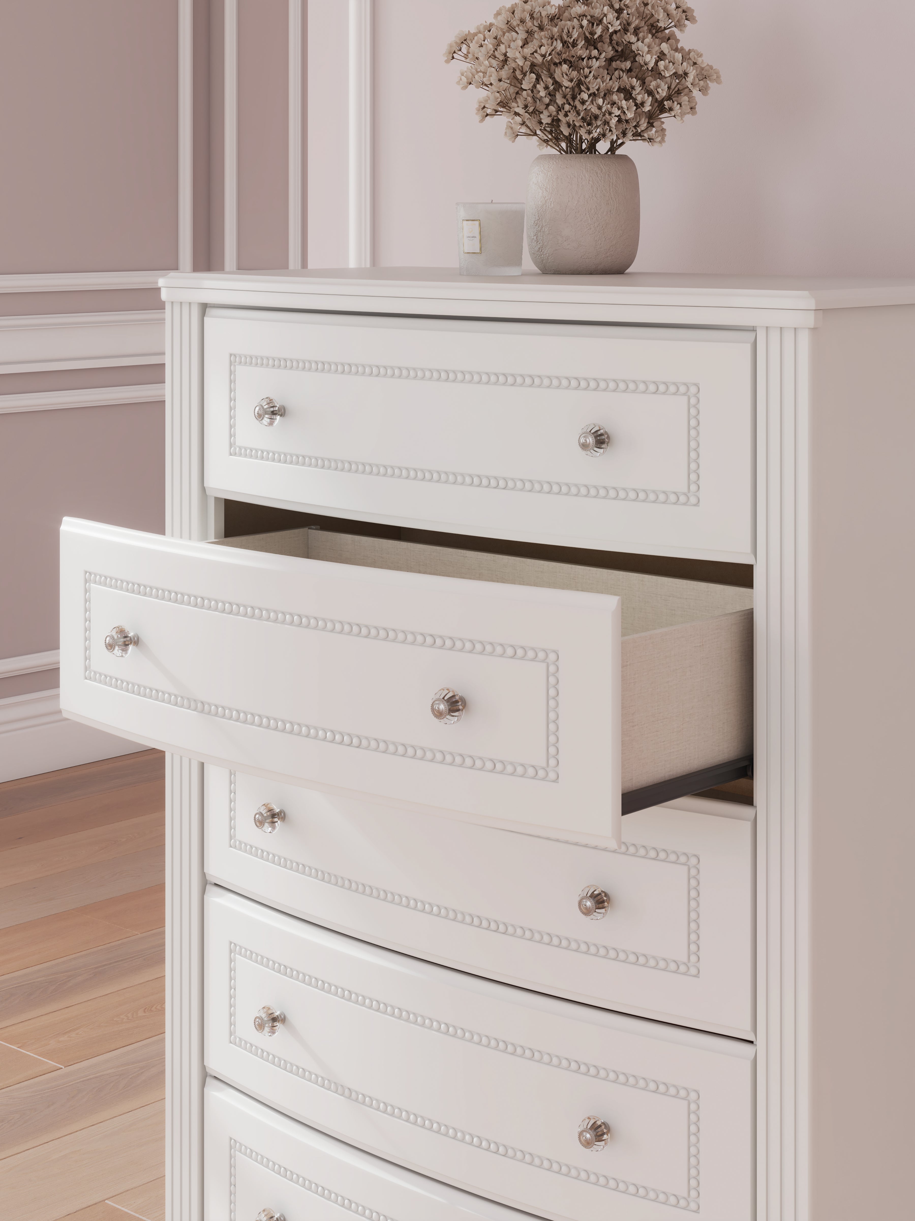 Kozlani White Five Drawer Chest