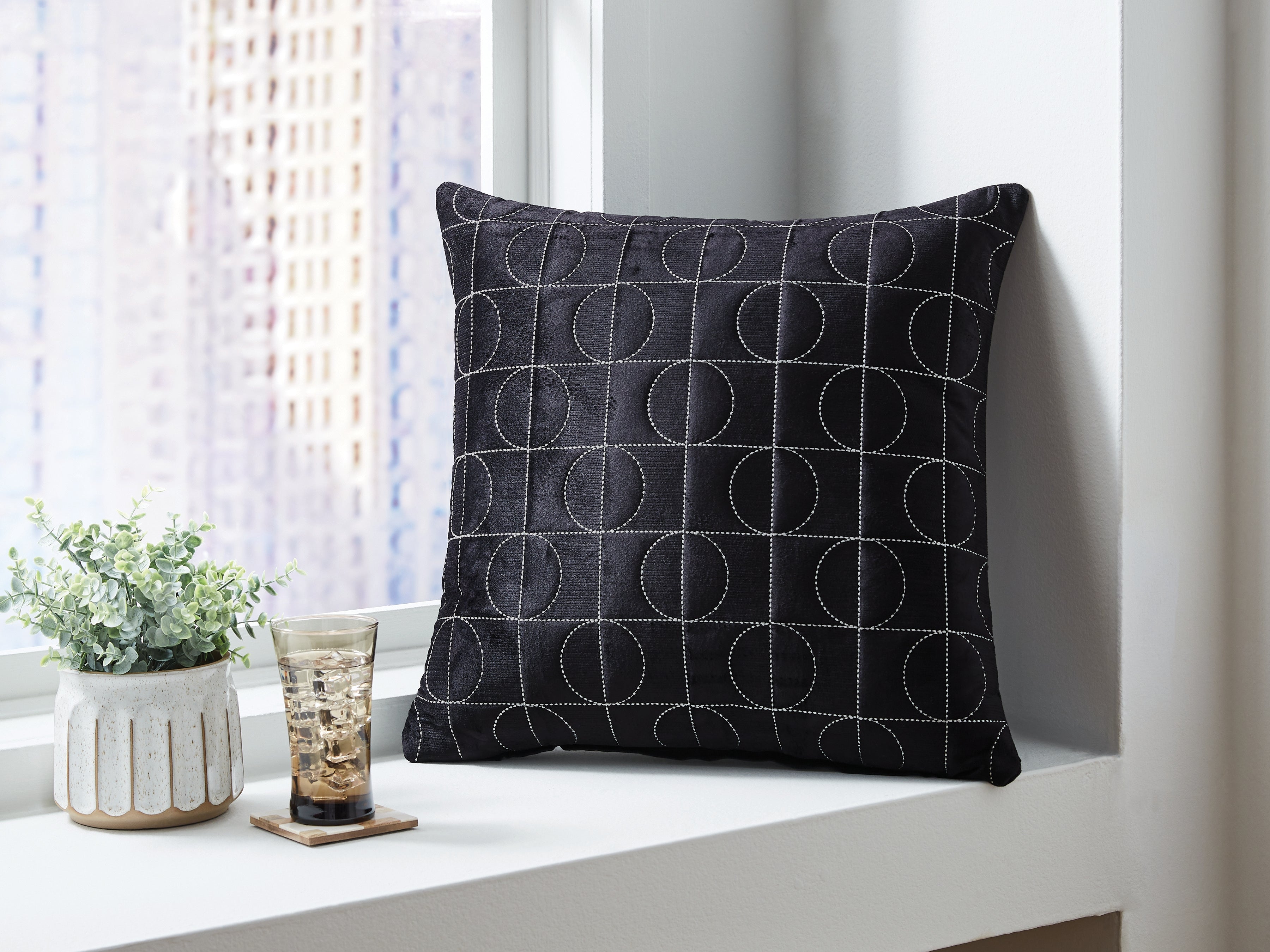 Kydner Black/Silver Pillow (4/CS)