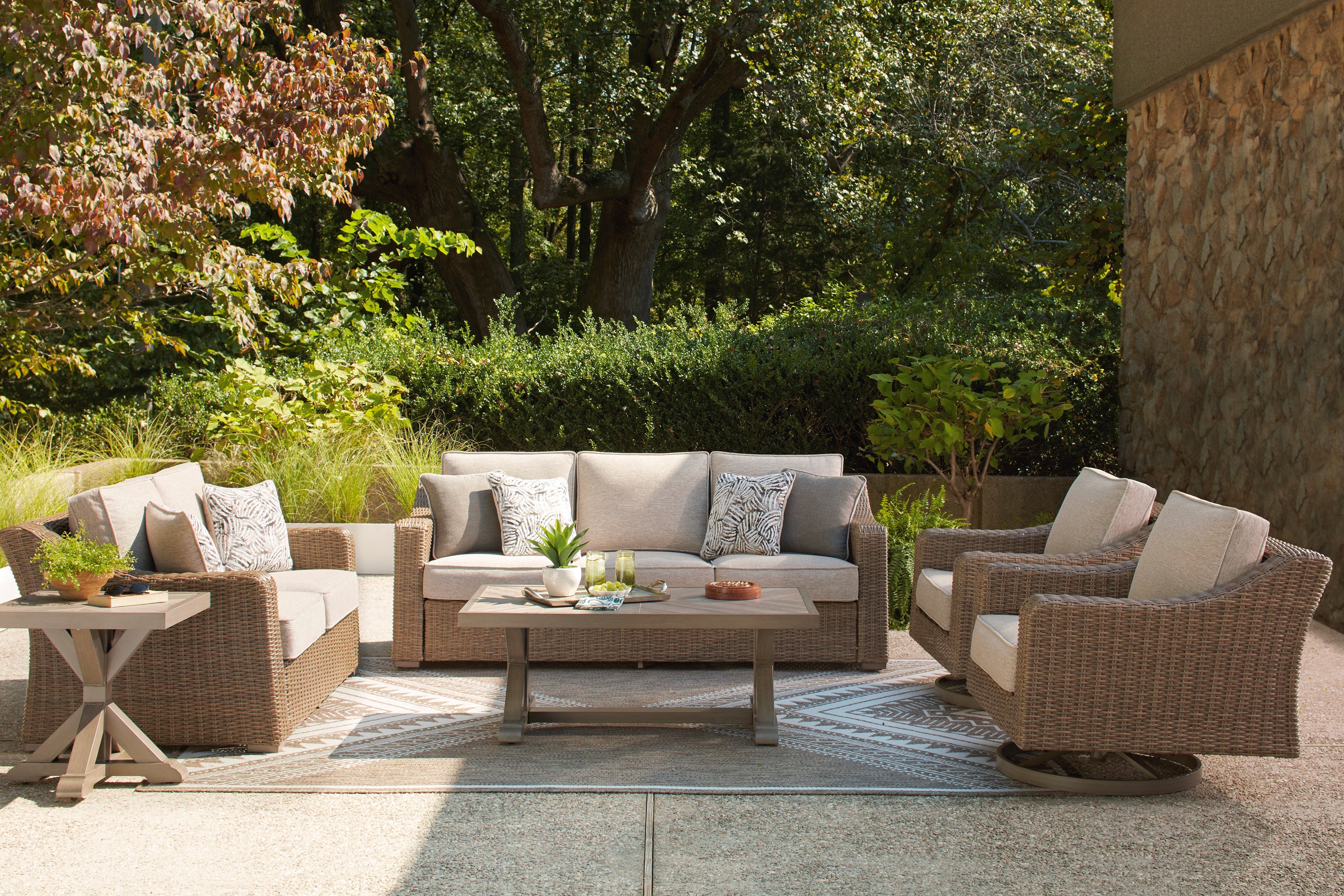 Laguna Heights 4 Pc Outdoor Seating Set, Beige