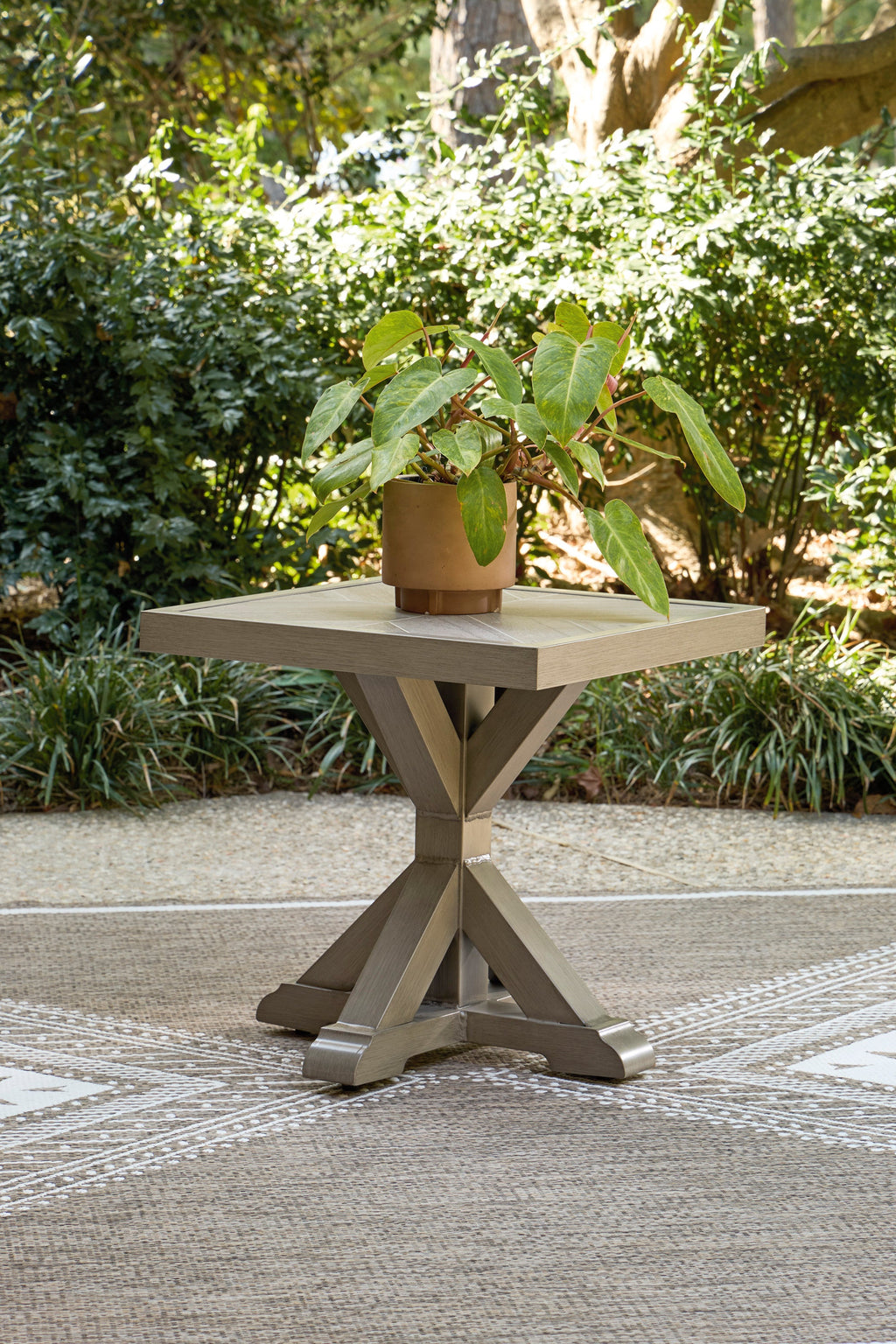 Laguna Heights Beige 6-Piece Outdoor Seating Set