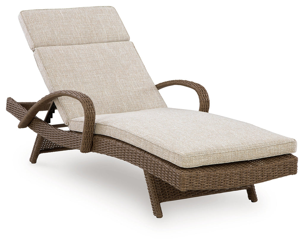 Laguna Heights Beige Outdoor Chaise Lounge with Cushion