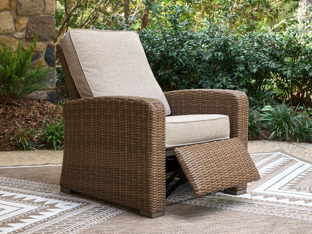 Laguna Heights Beige Outdoor Recliner