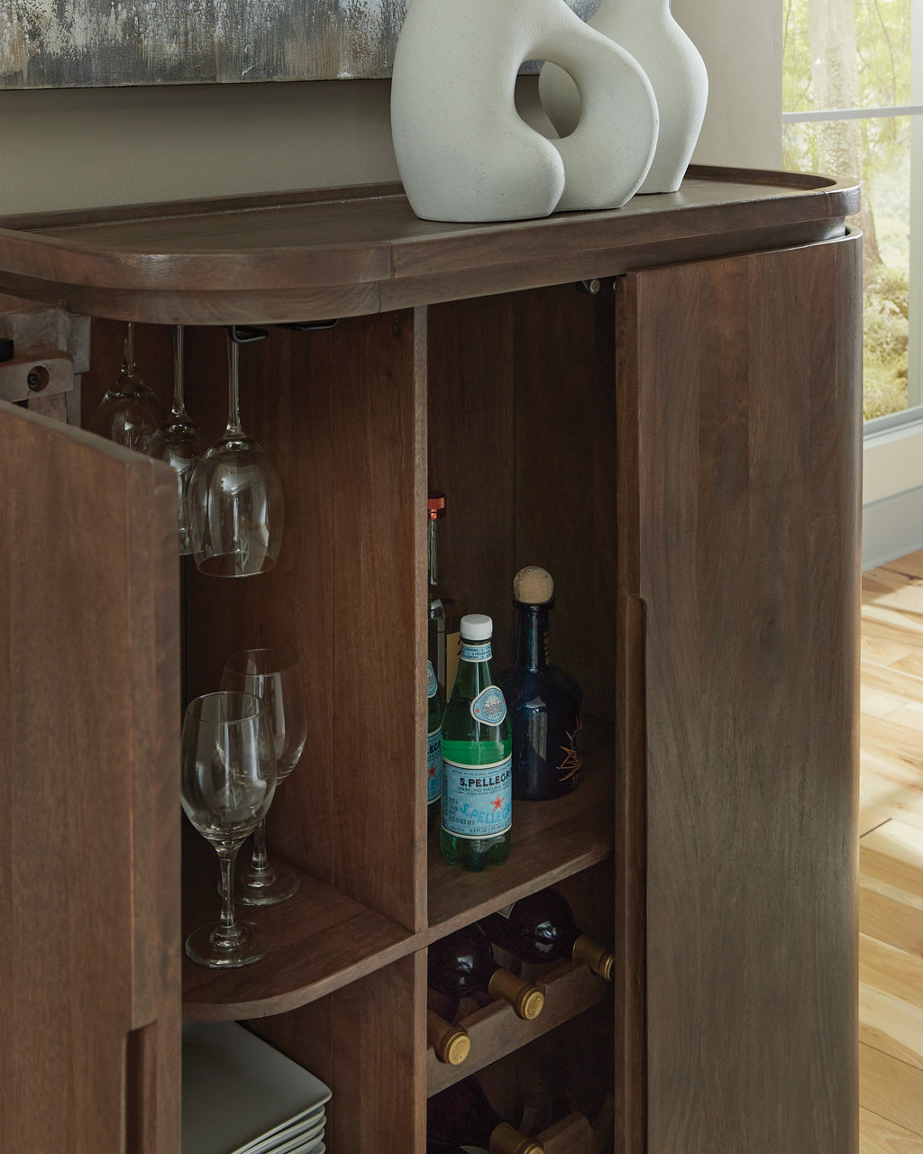 Landermont Medium Brown Bar Cabinet