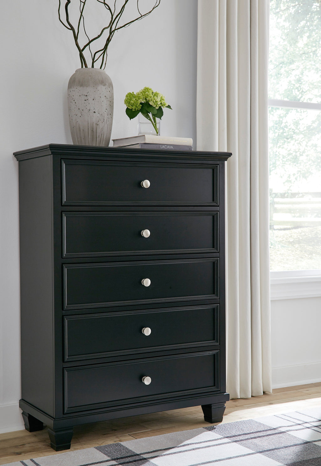 Lanolee Black California King Panel 5-Piece Bedroom Set