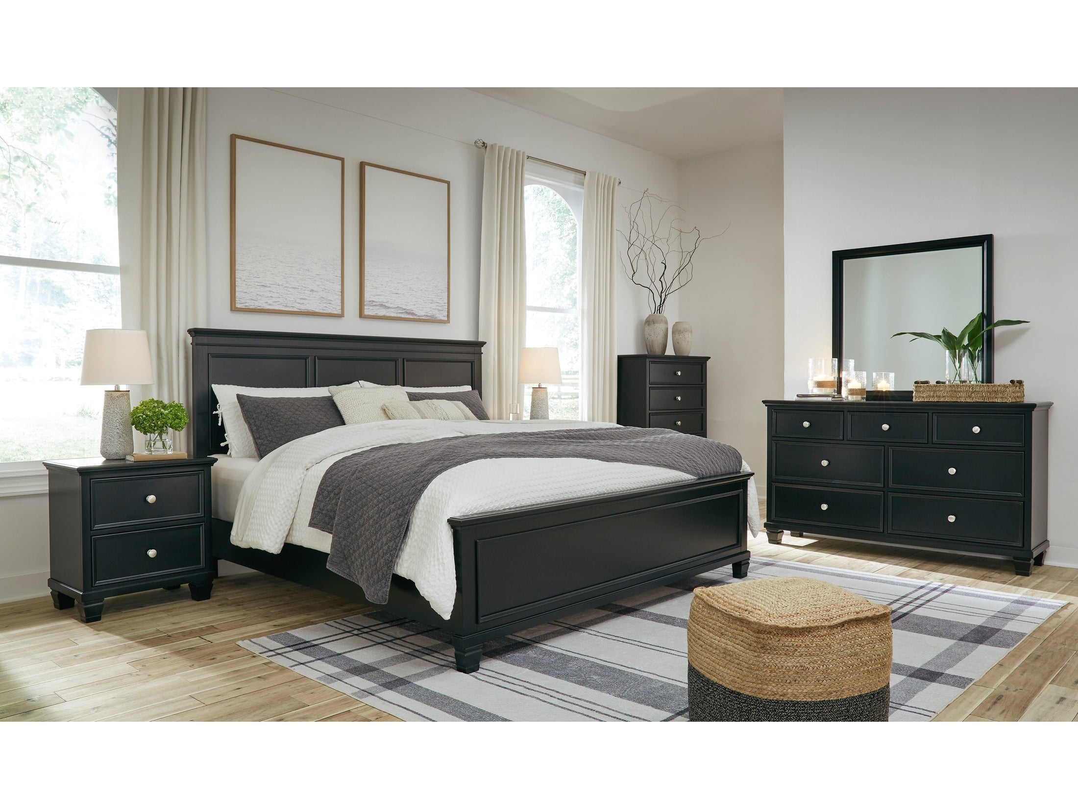 Lanolee Black King Panel 5-Piece Bedroom Set
