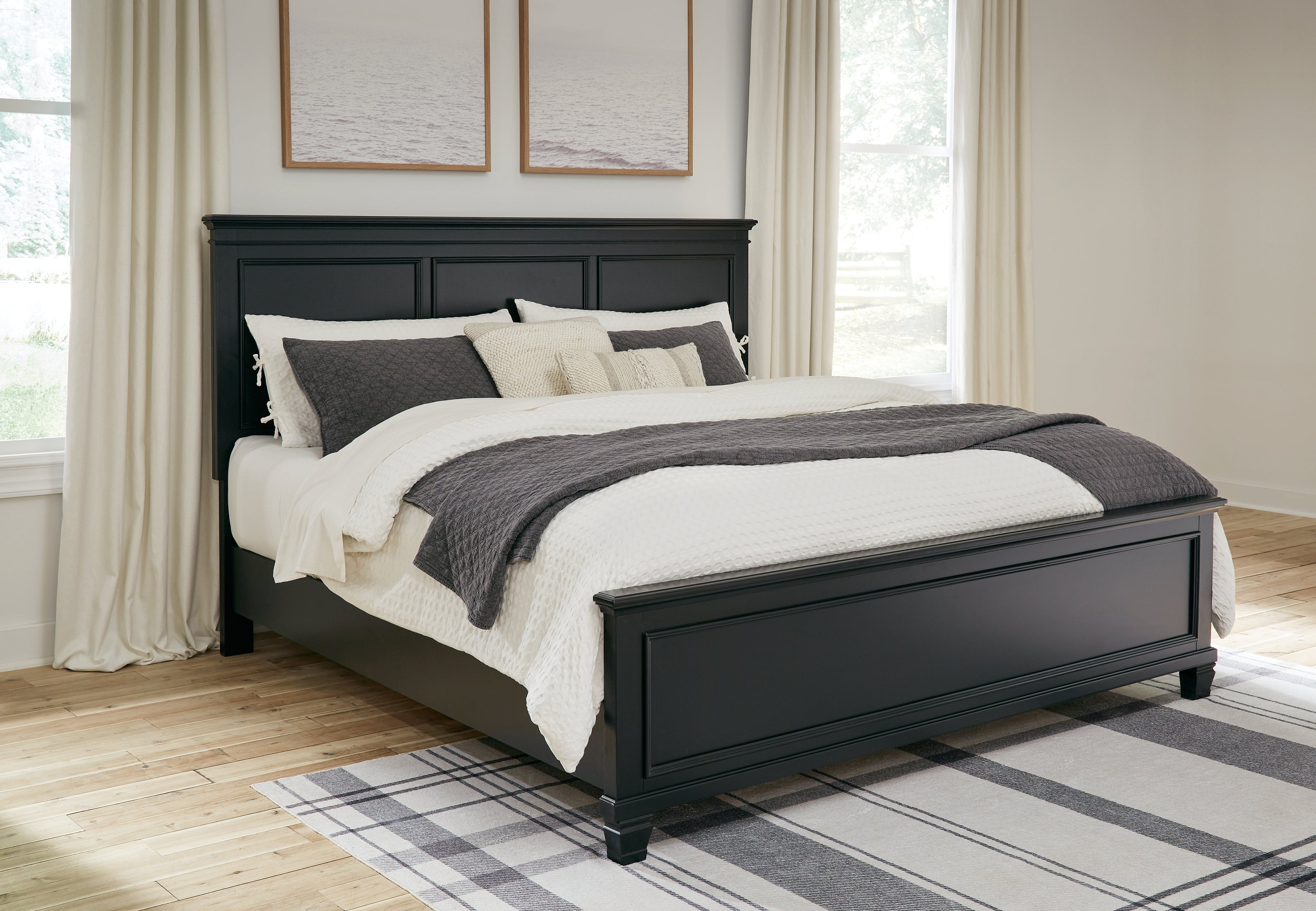 Lanolee King Panel Bed, Dresser, Mirror and Nightstand, Black
