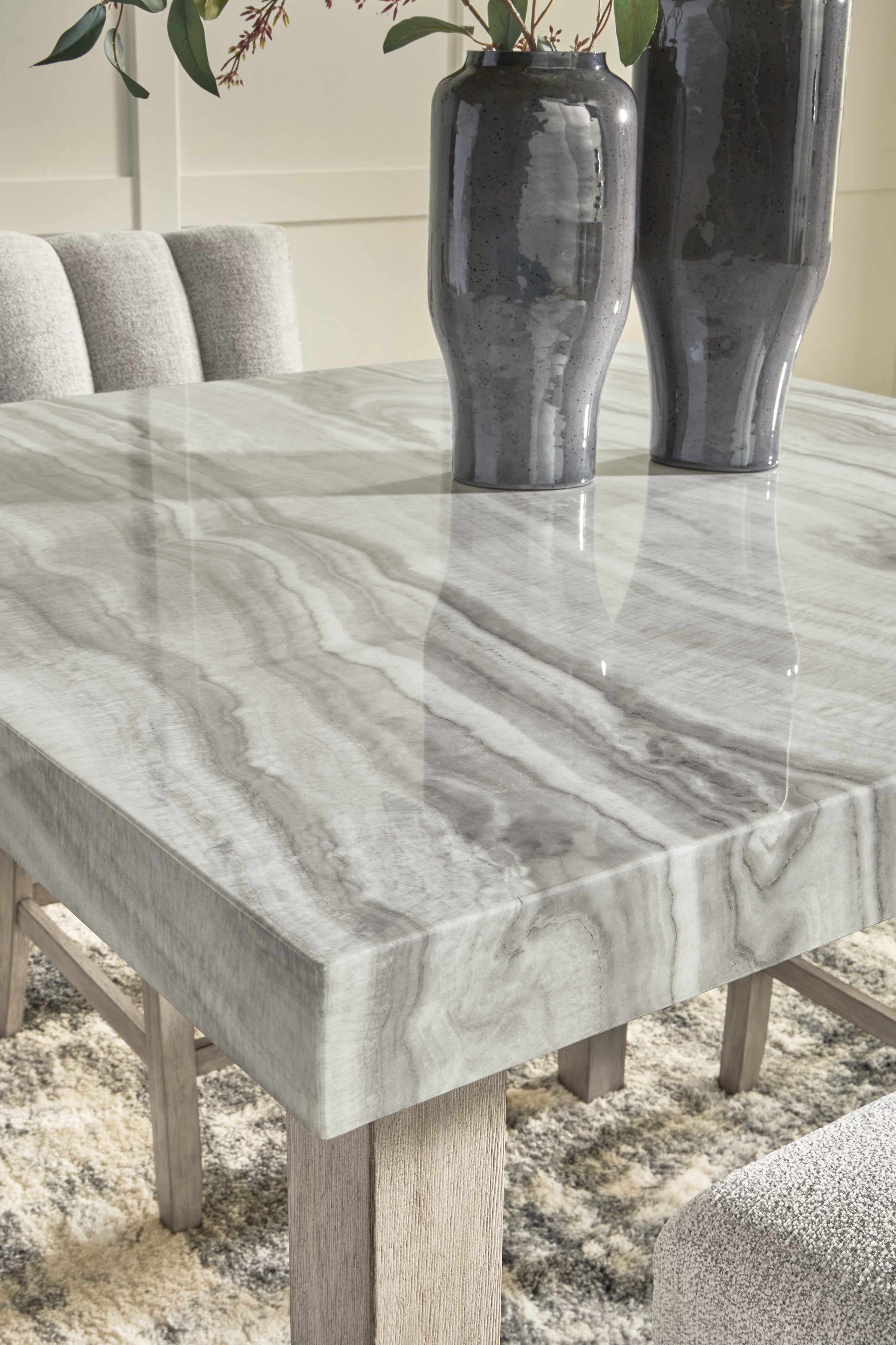 Larawyn Bisque Counter Height Dining Table
