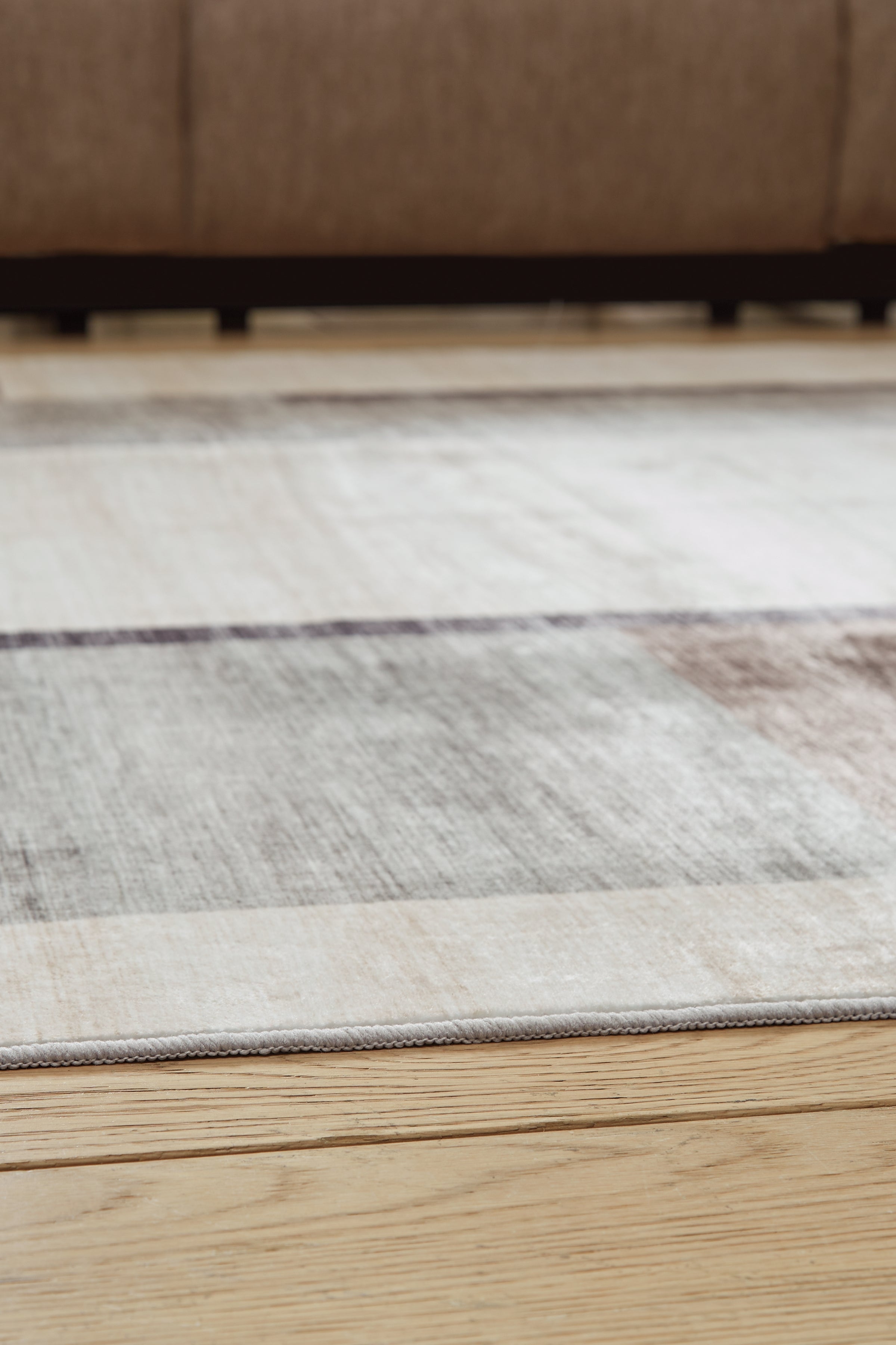 Larkport Cream/Brown/Gray Washable Medium Rug