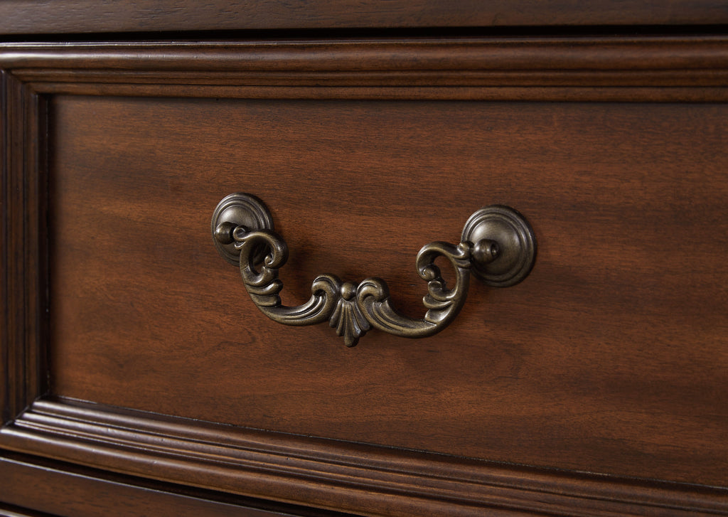 Lavinton King Poster Bed, Dresser, Mirror and Nightstand, Brown