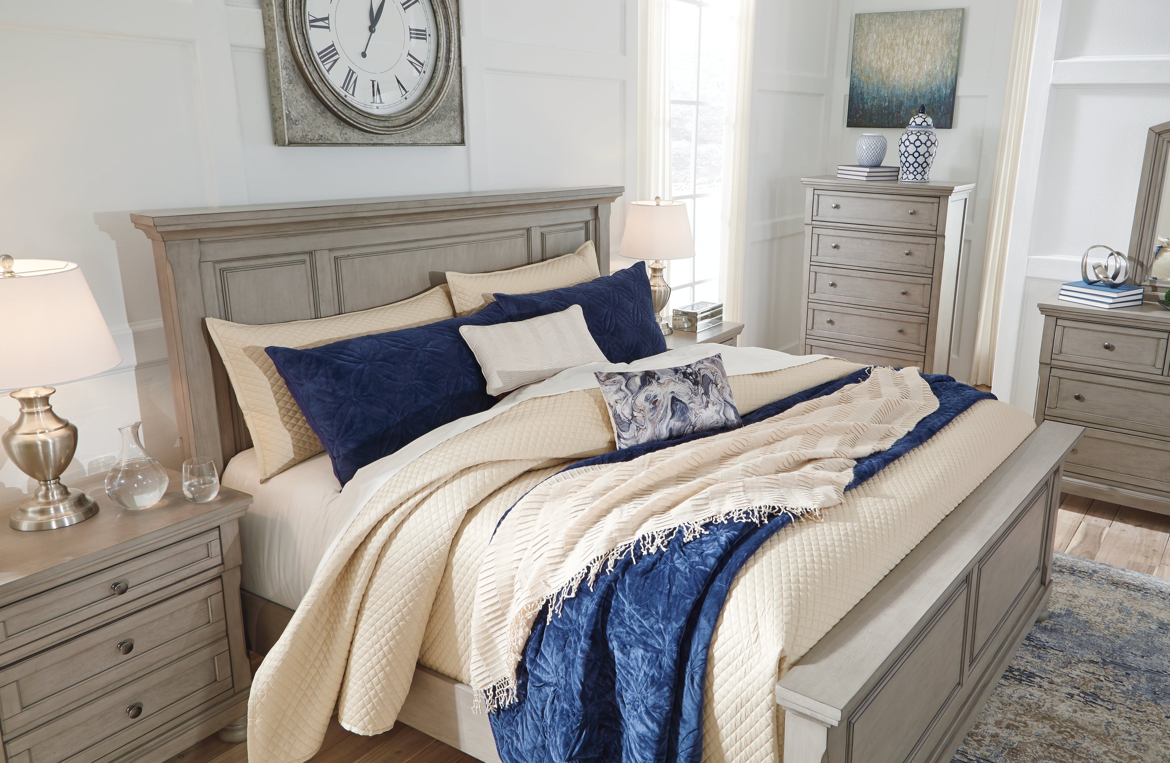 Lettner Light Gray 58"H Chest
