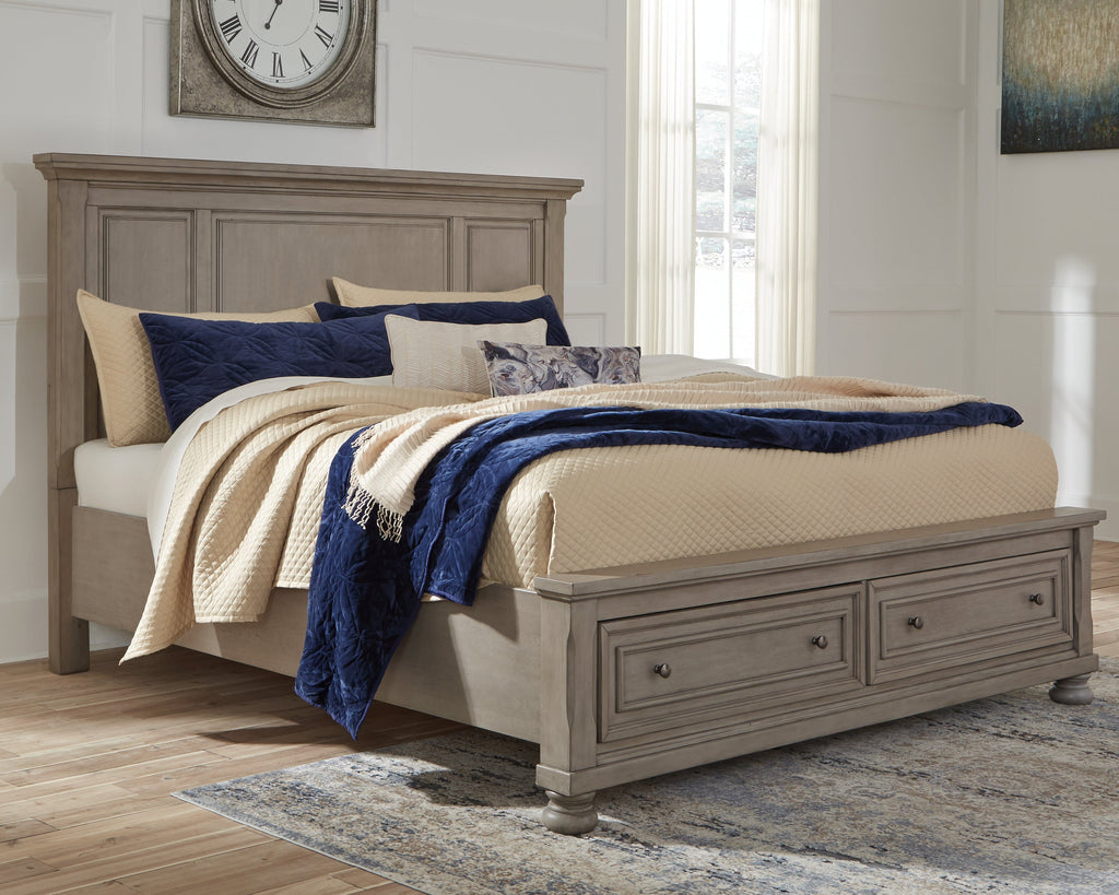 Lettner Queen Panel Storage Bedroom Set, Light Gray