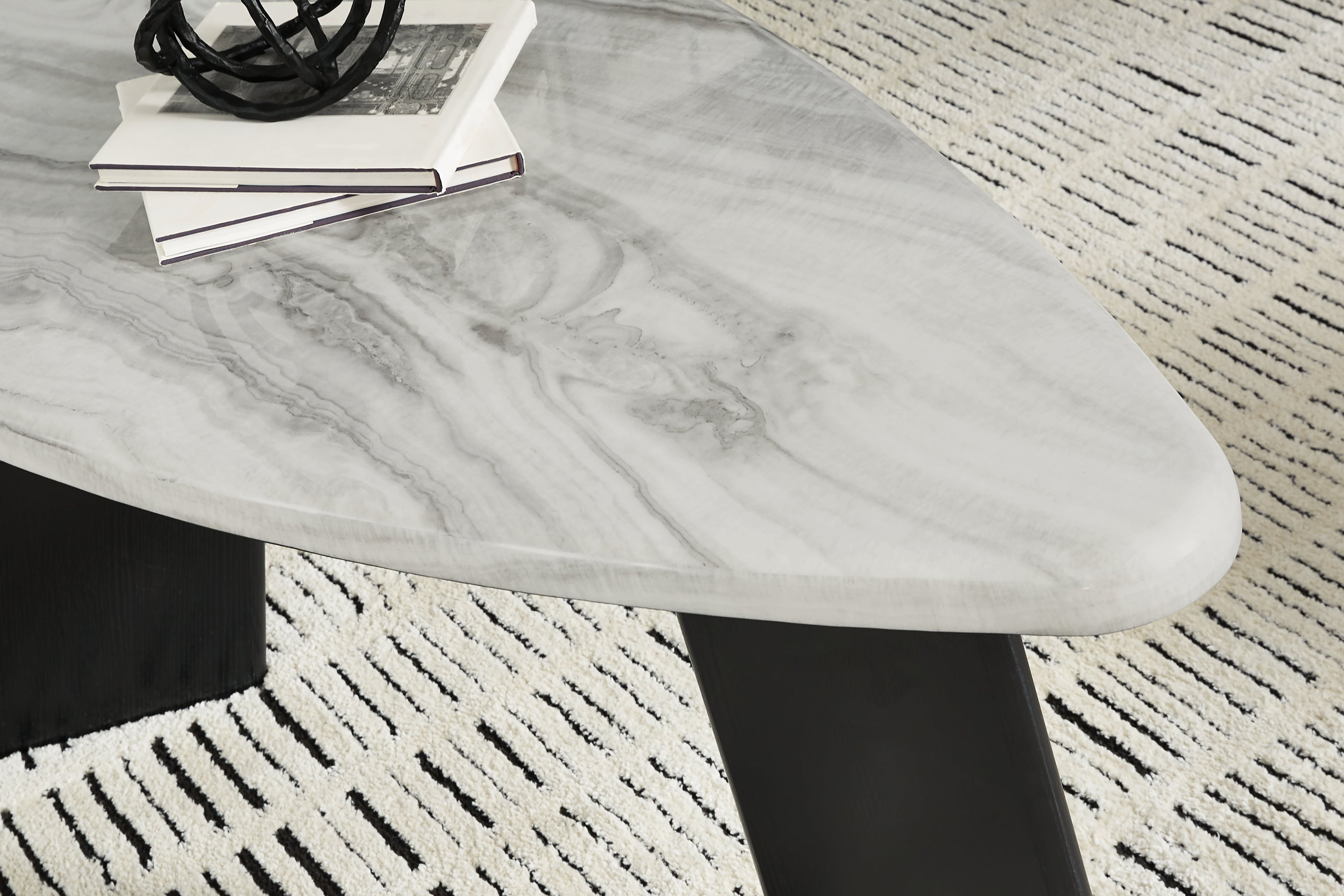 Lilyberg Gray/Black Occasional Table Set (Set of 3)