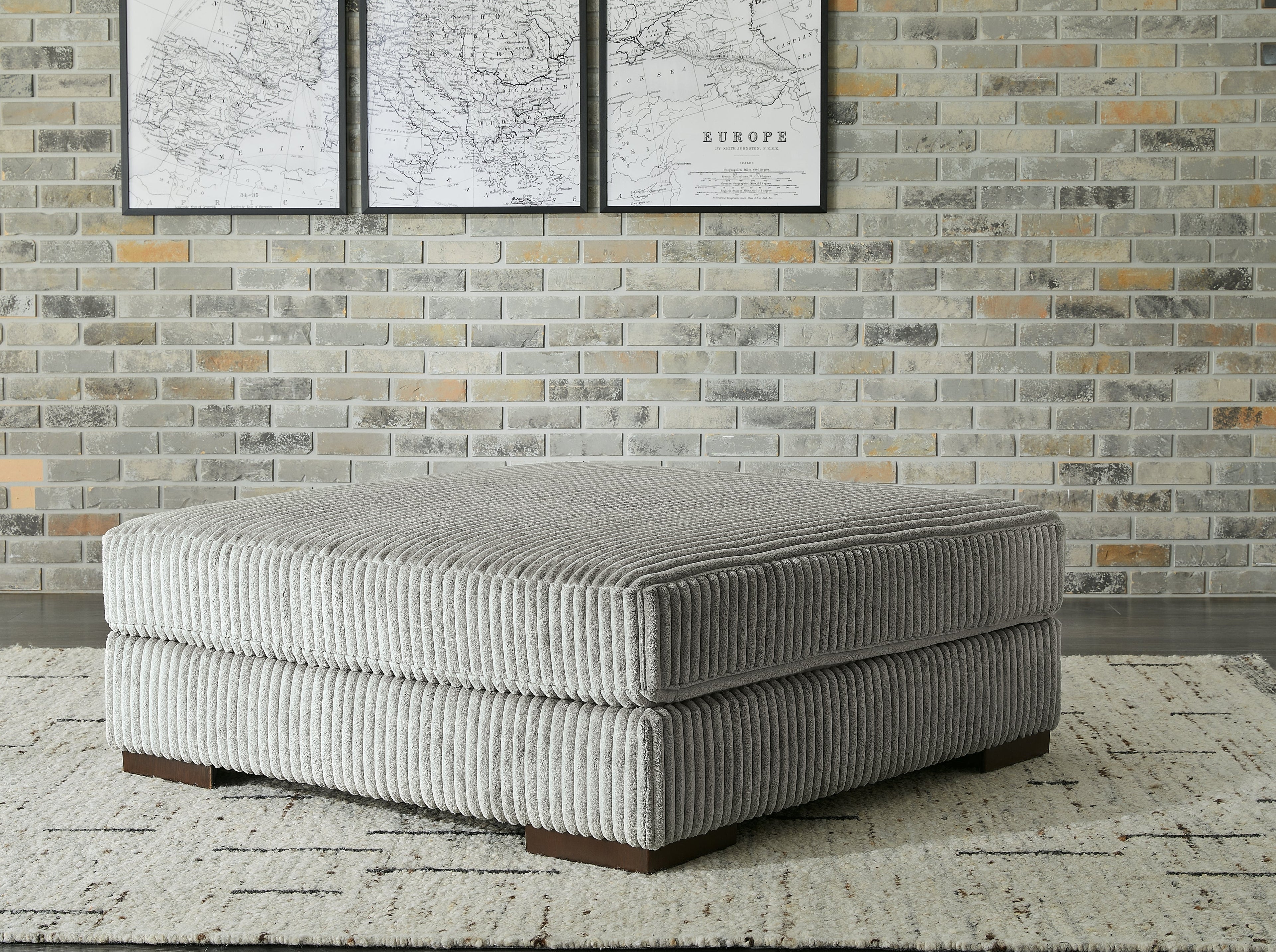 Lindyn Fog 4-Piece Sectional with Chaise and Oversized Accent Ottoman
