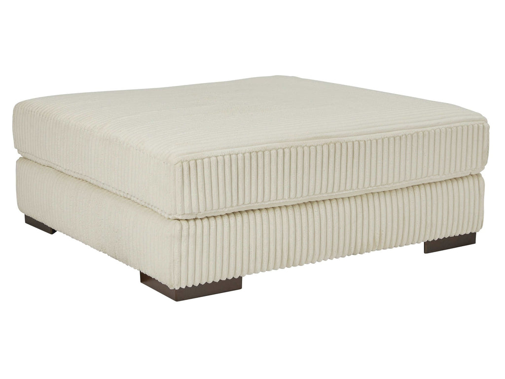 Lindyn Ivory 2pc LAF Chaise Sectional