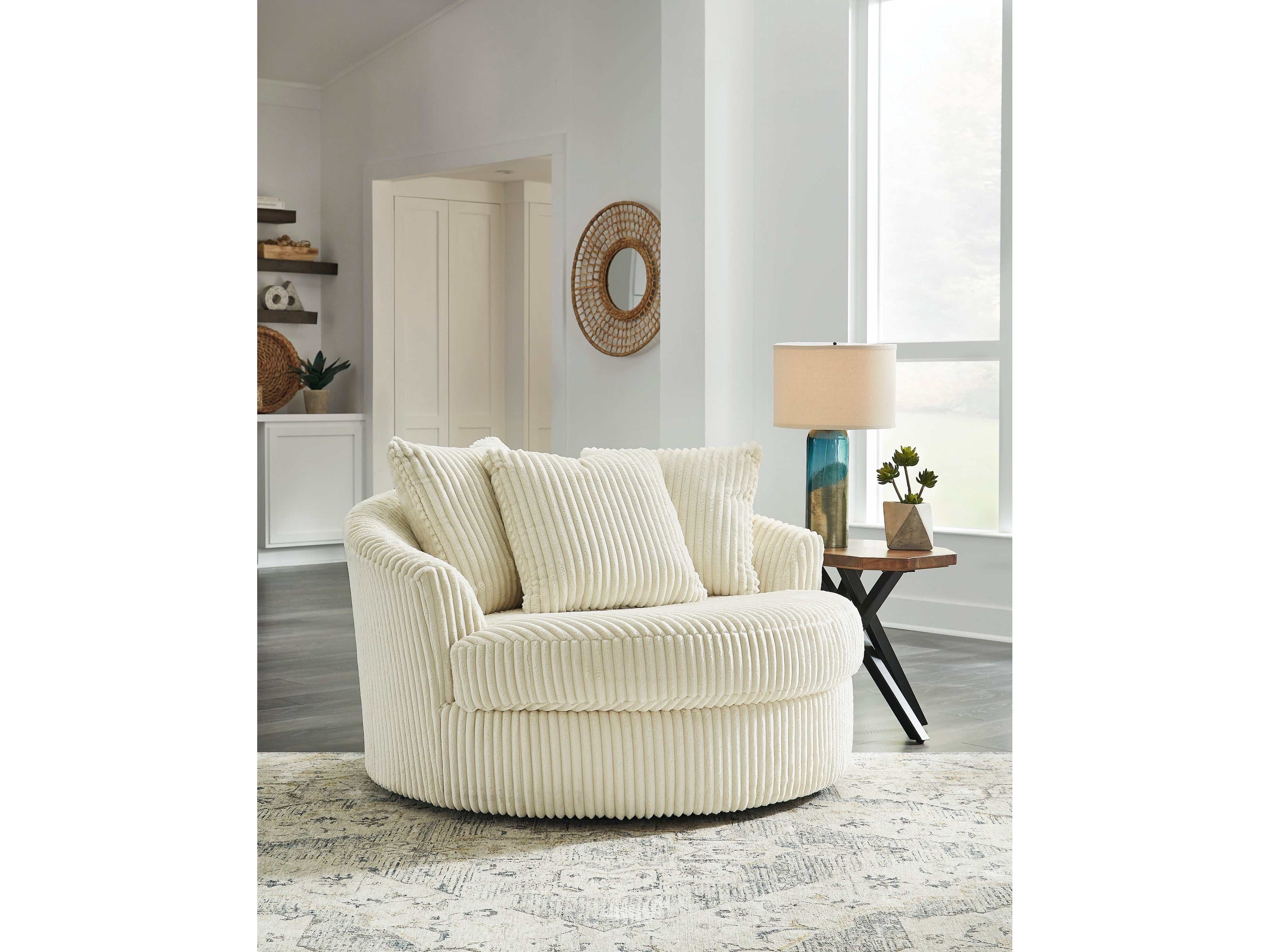 Lindyn Ivory 2pc LAF Chaise Sectional