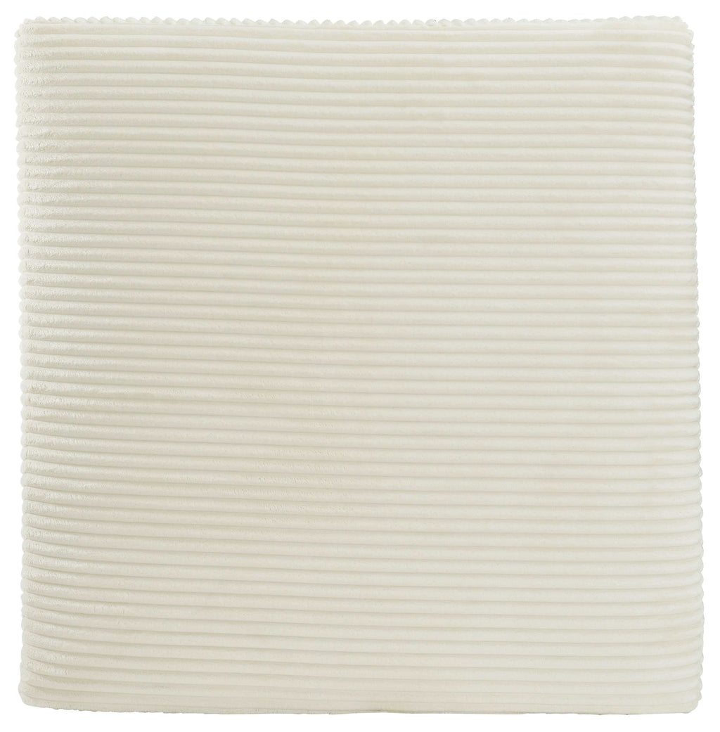 Lindyn Ivory 2pc RAF Chaise Sectional