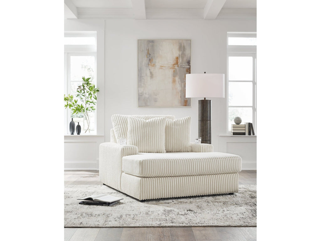 Lindyn Ivory 2pc Sectional Loveseat