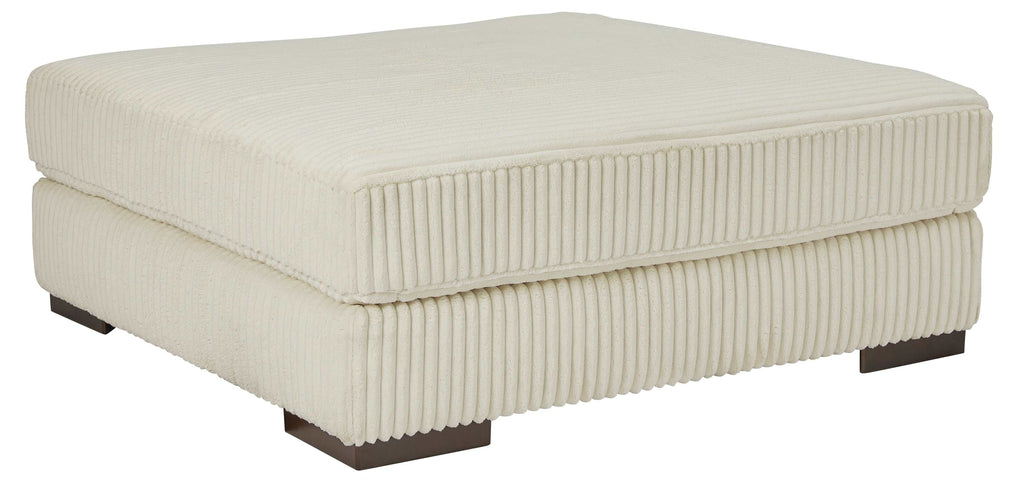 Lindyn Ivory 5pc LAF Chaise Sectional