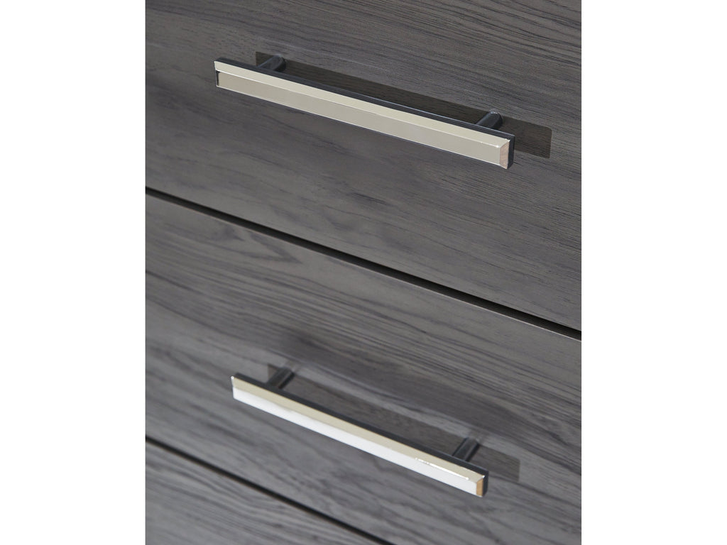 Lodanna Gray Chest