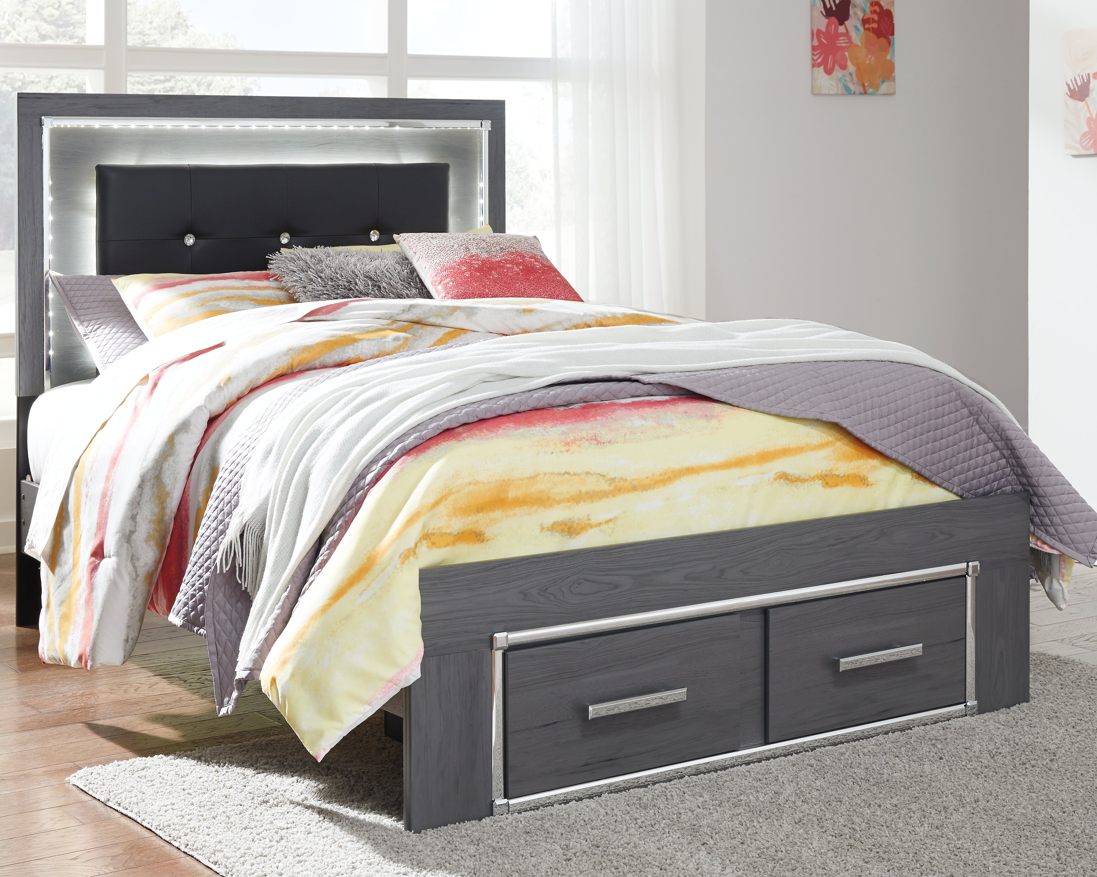 Lodanna Gray Full Panel Bed with 2 Storage Drawers