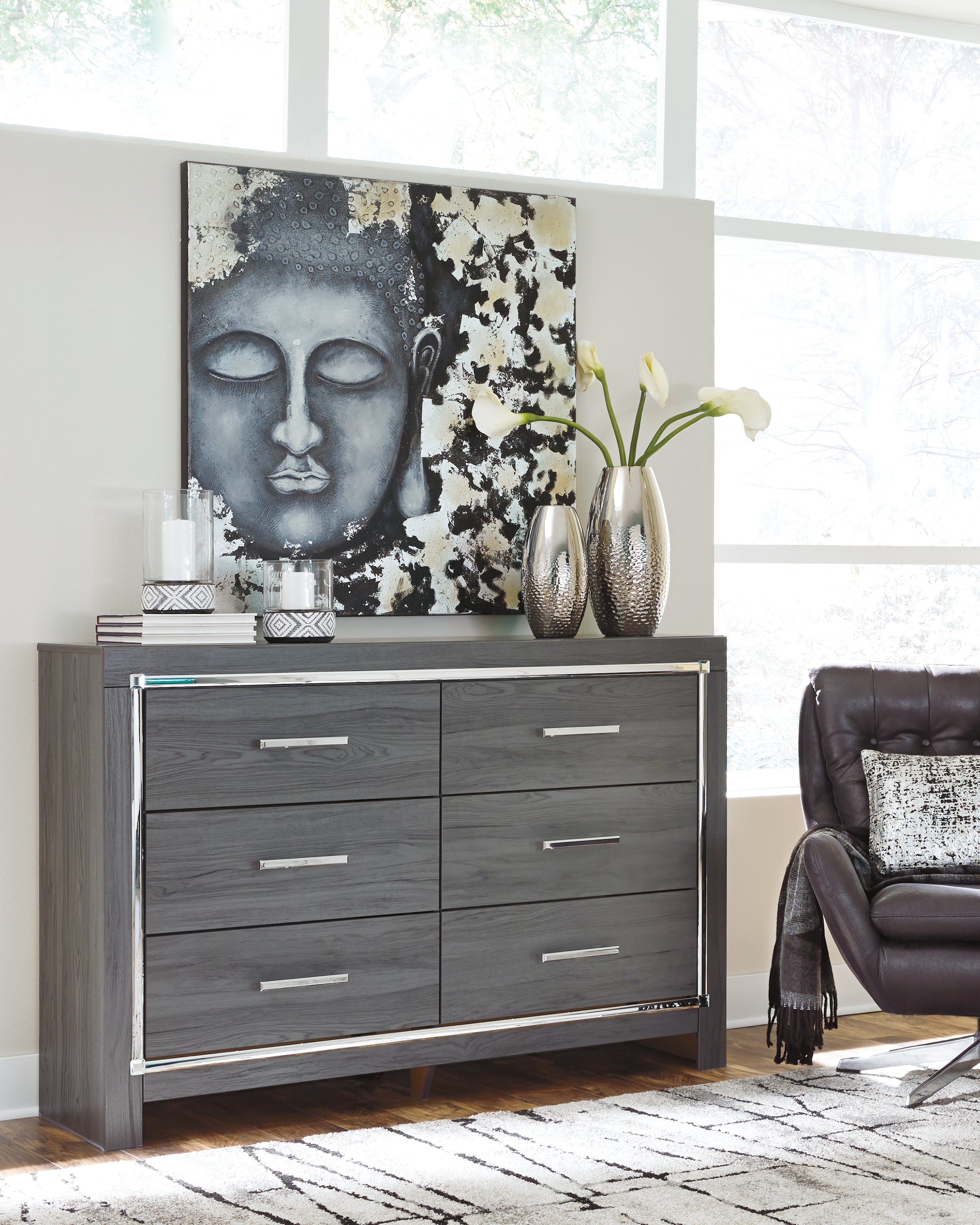 Lodanna Gray Full Panel Storage Bedroom Set with Dresser