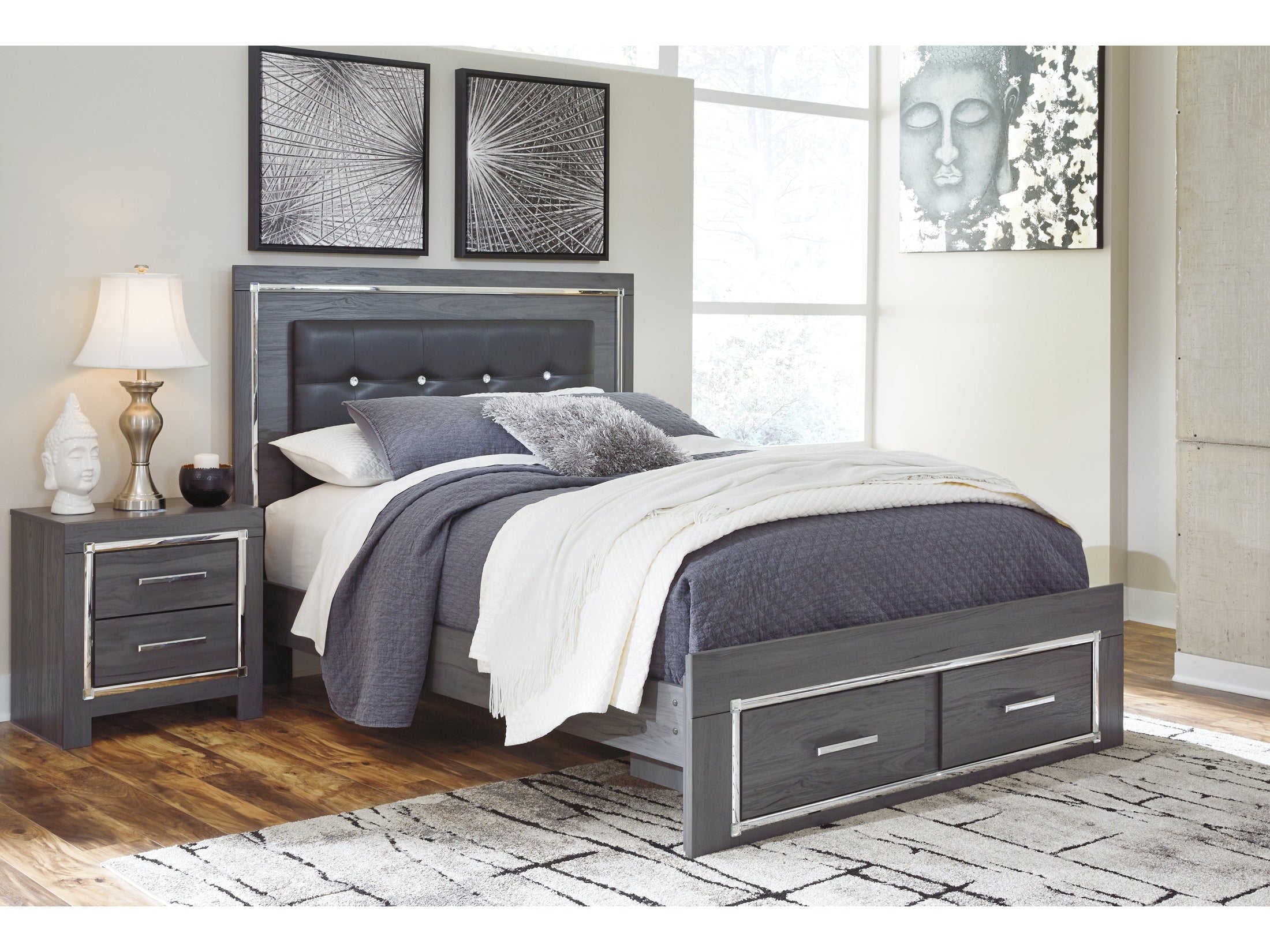Lodanna Gray Queen Storage Bedroom Set with Nightstand