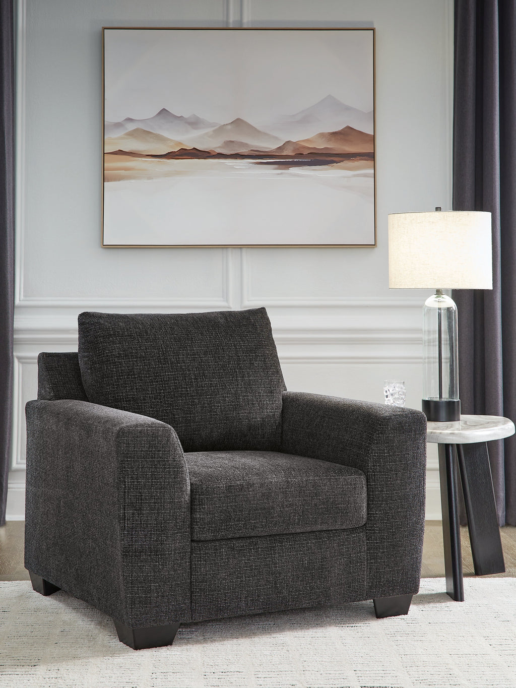 Loreo Ebony Chair